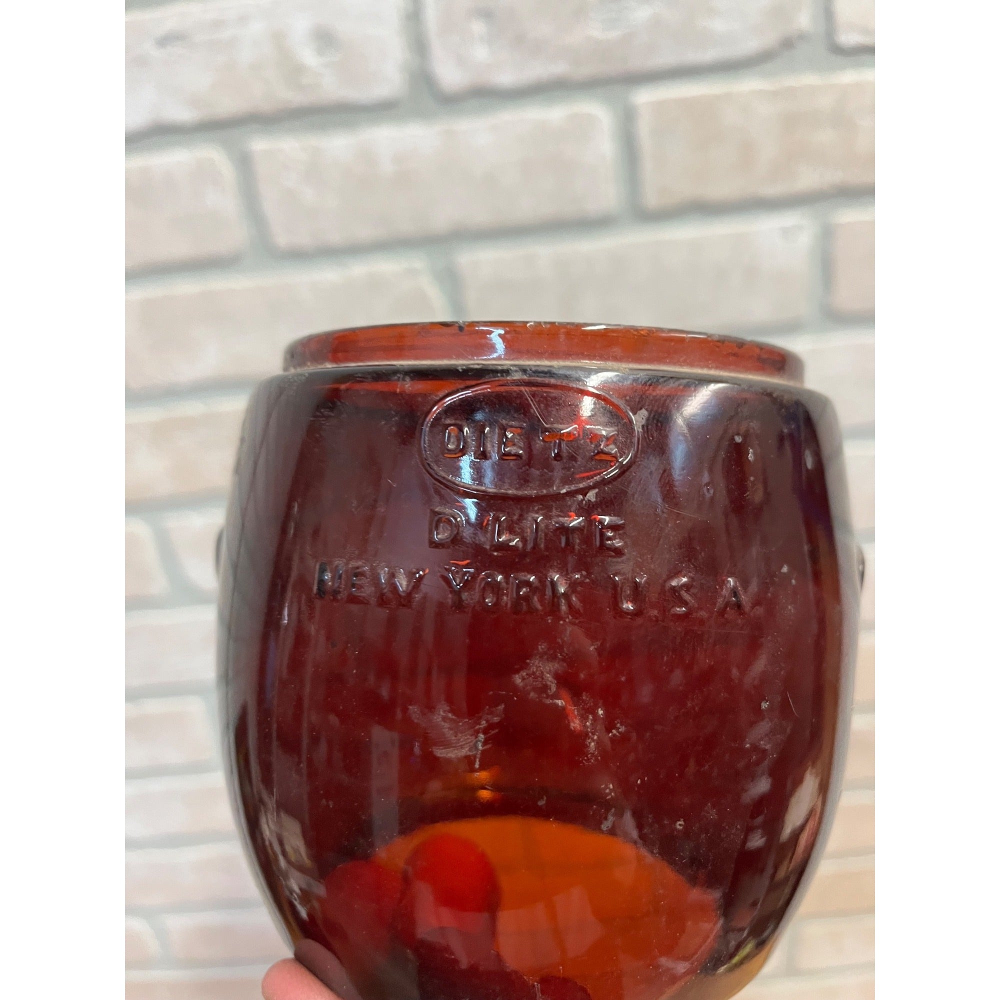 Dietz D-Lite Original Ruby Red Lantern Globe Replacement Part Loc-Nob H1