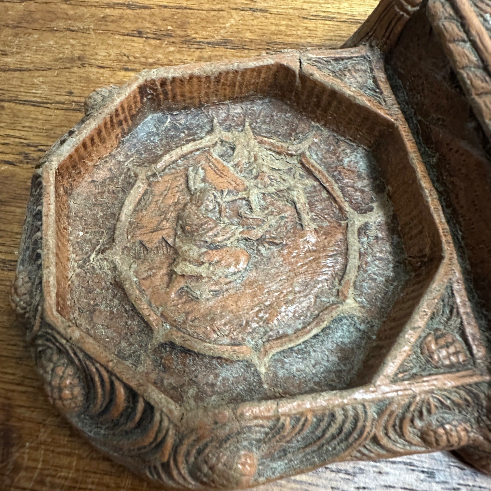 Syroco Style Art Deco Box Cigarette Case Ashtray Native American Okoboji Iowa