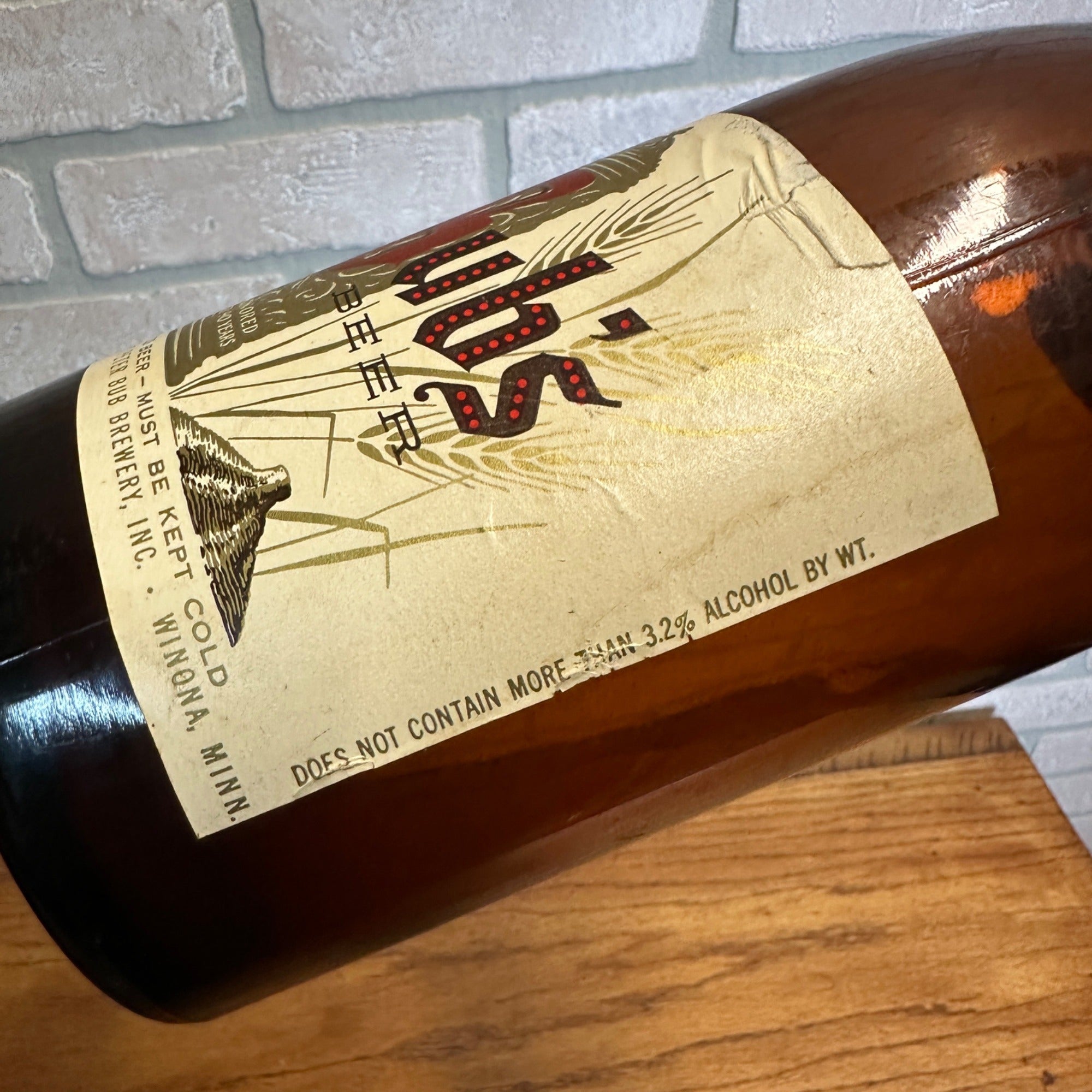 Vintage Bub's Beer Winona Minnesota Peter Bub Brewery Half Gallon Beer Picnic Bottle