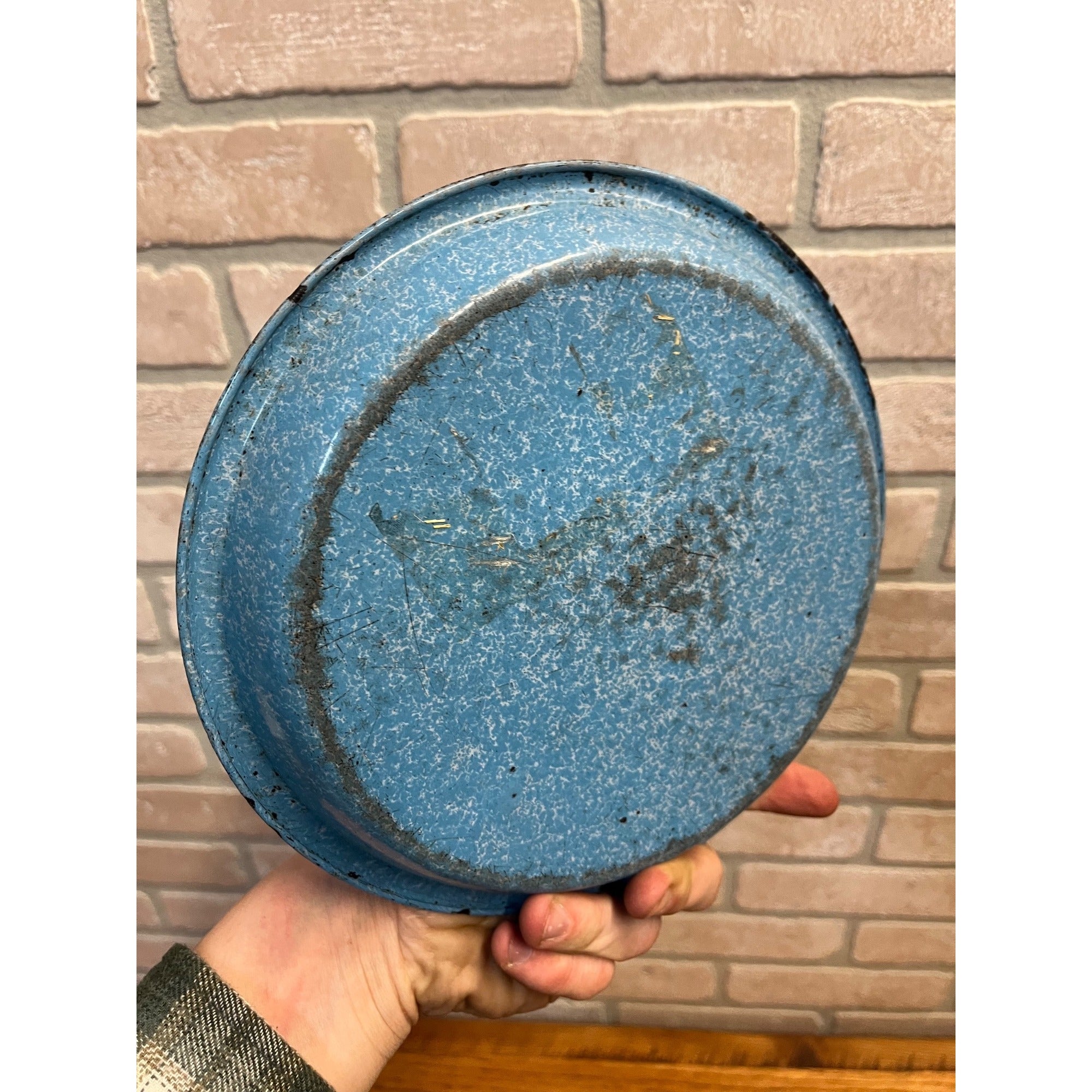 Antique Primitive Light Blue and White Swirl Enamel Graniteware Round Pie Pan/ Baking Dish/ Farmhouse Decor