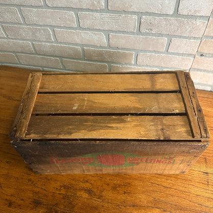 Vintage Christmas Seasons Greetings Wooden Fruit Crate w/ Label As-Is