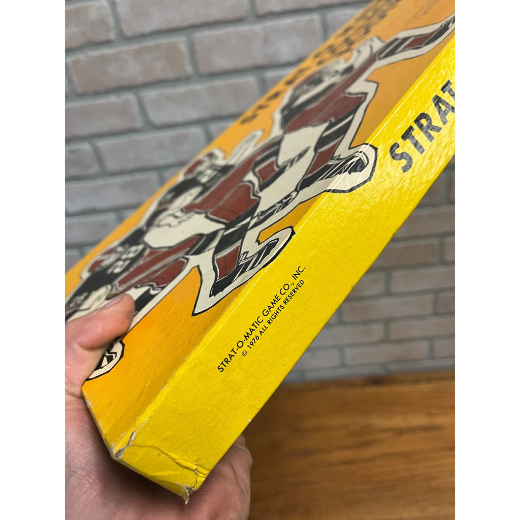 Vintage 1976 Strat-O-Matic College Football Board Game Card Strategy