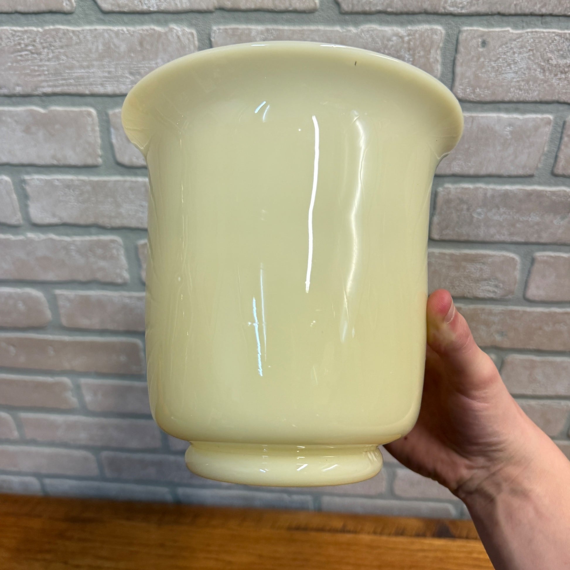 Vintage Mid Century Glassware Yellow Custard Beige Vase Pot Planter