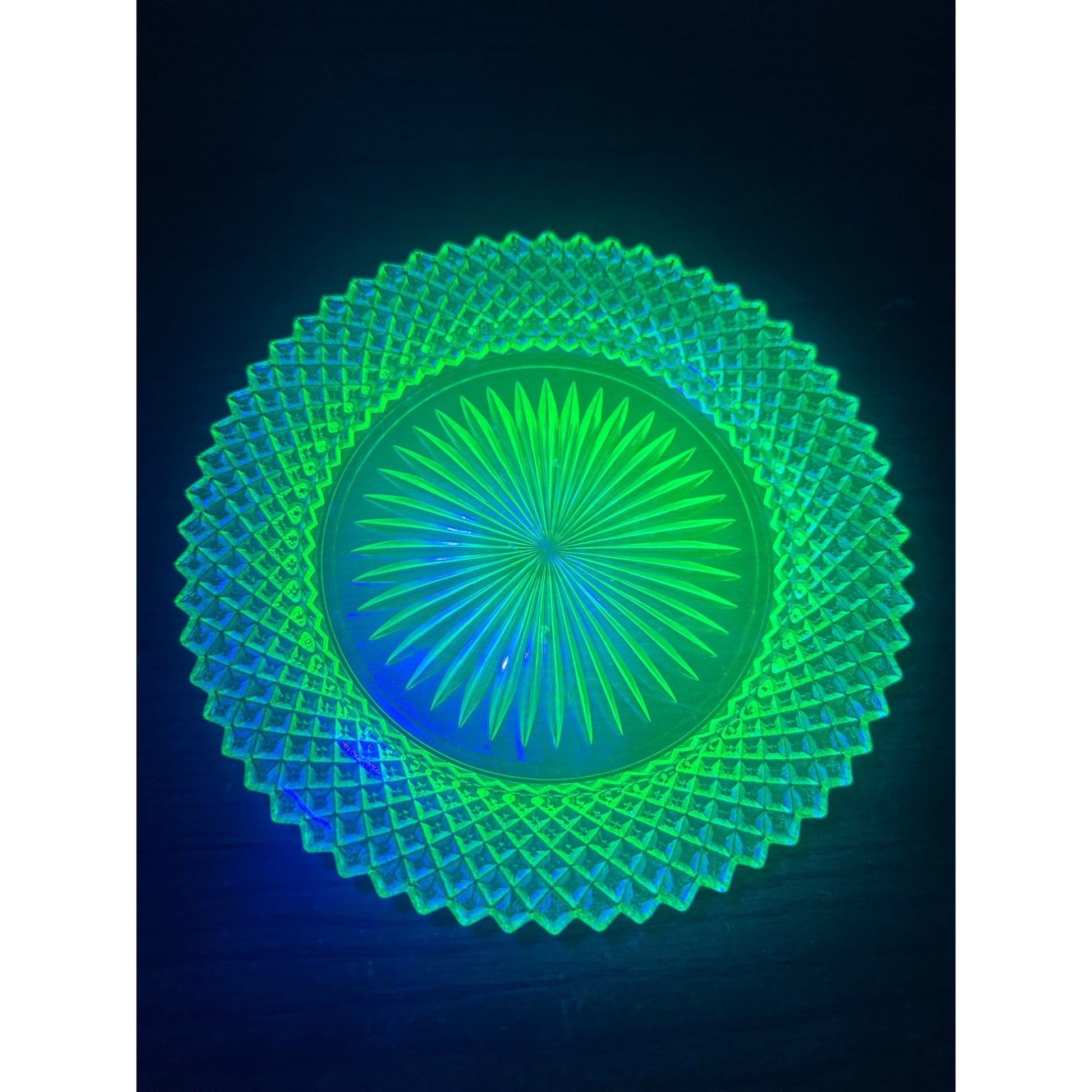 Vintage Anchor Hocking Miss America Uranium Vaseline Glass 6-3/4" Plate