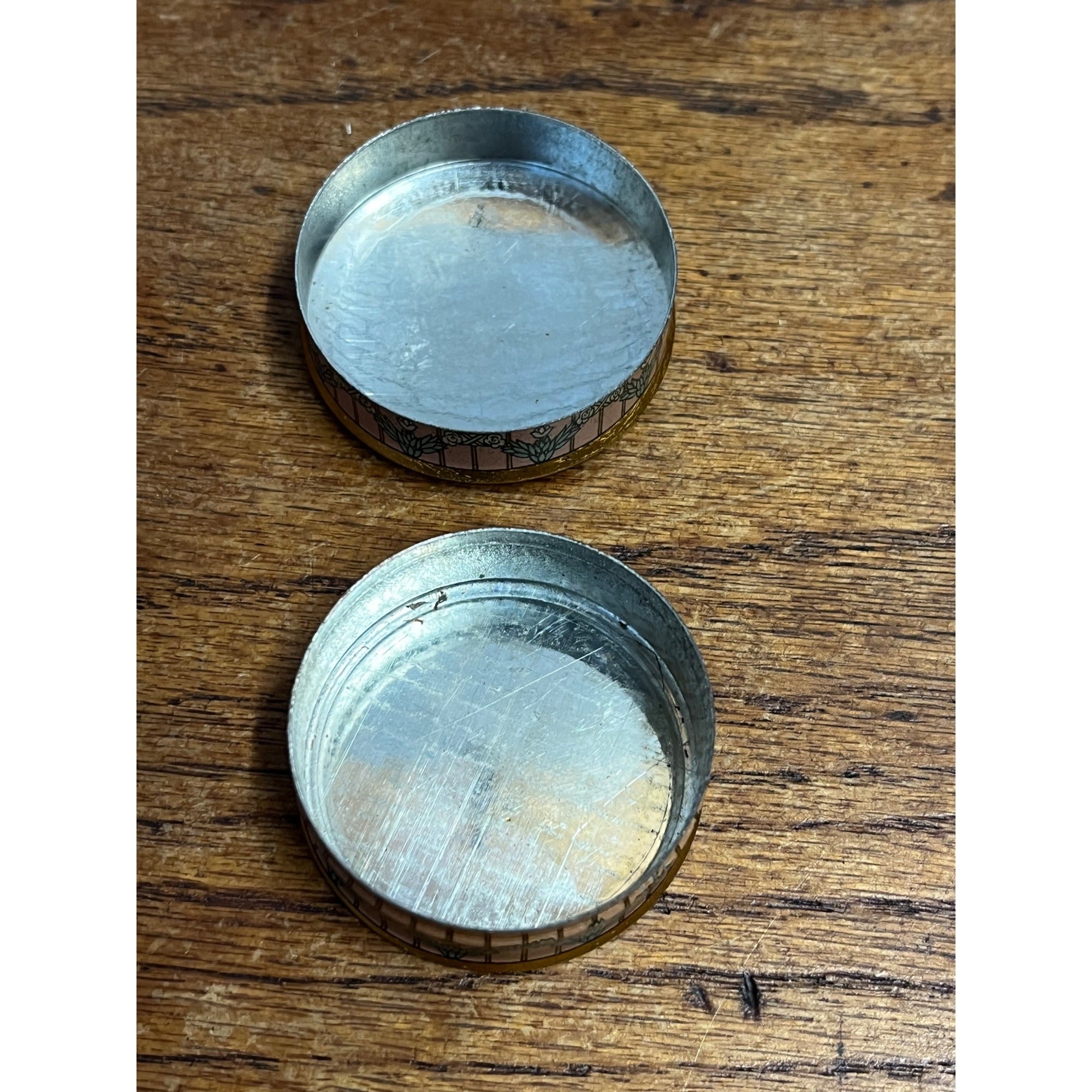 Vintage Eye Lash Ine Tin 1916 Eyelashine Remedy Advertising Round Small Victorian Girl
