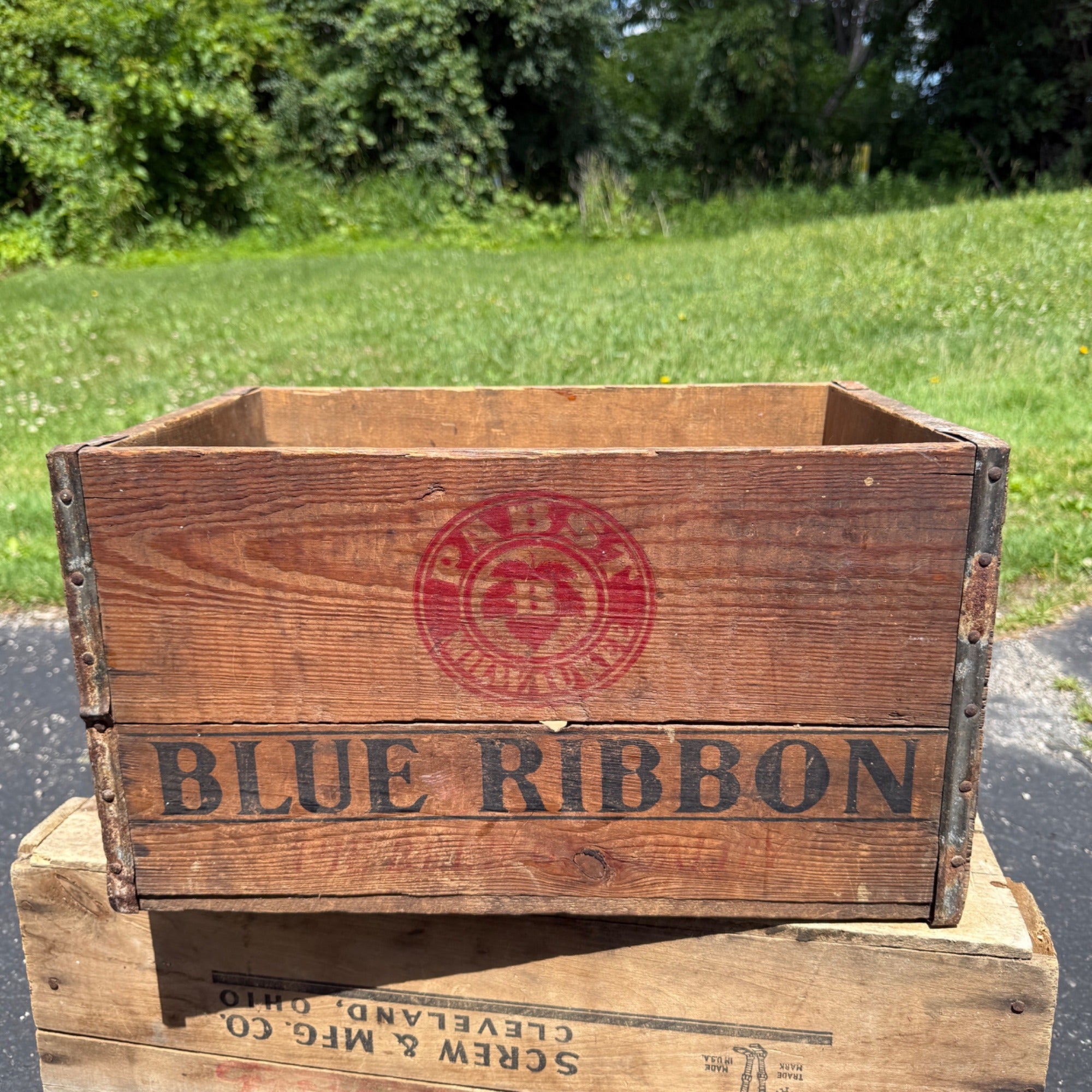 Vintage Pabst Blue Ribbon 2 Dozen Milwaukee Wisconsin Bottle Crate Case Wooden Carrier