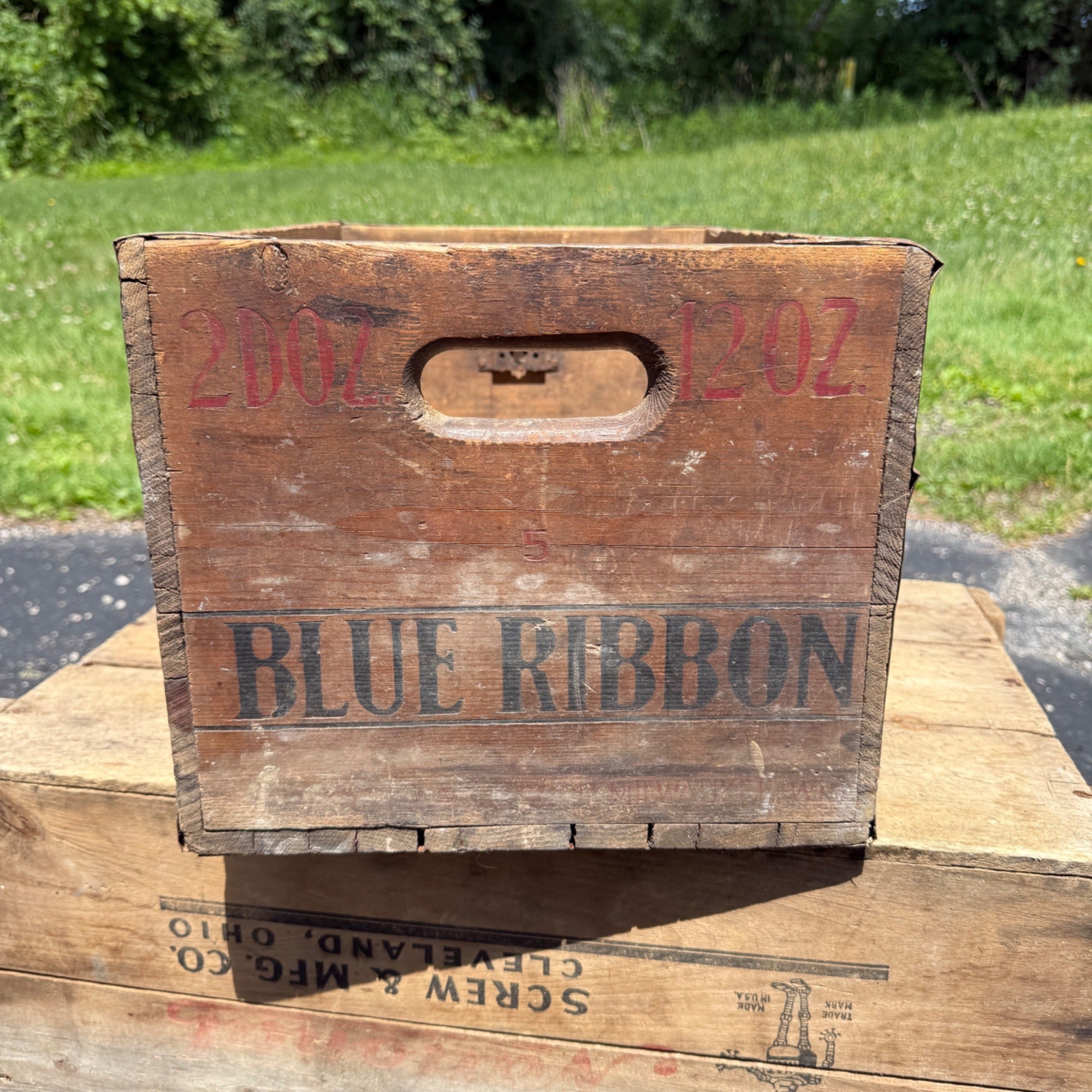 Vintage Pabst Blue Ribbon 2 Dozen Milwaukee Wisconsin Bottle Crate Case Wooden Carrier