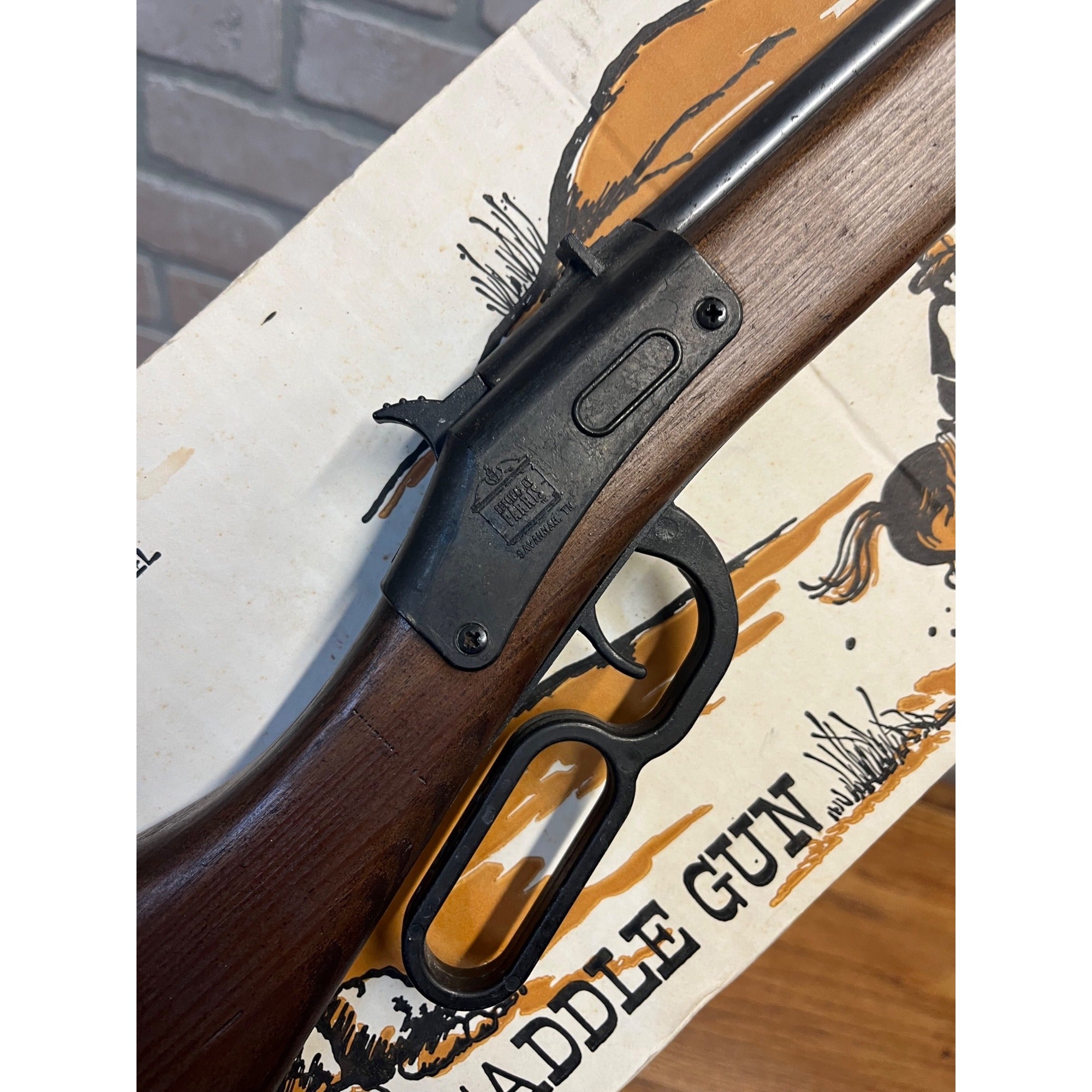 Vintage Parris No 2500 Lever Action Ranger Western Toy Rifle Saddle Gun NOS w/ Box Made in USA