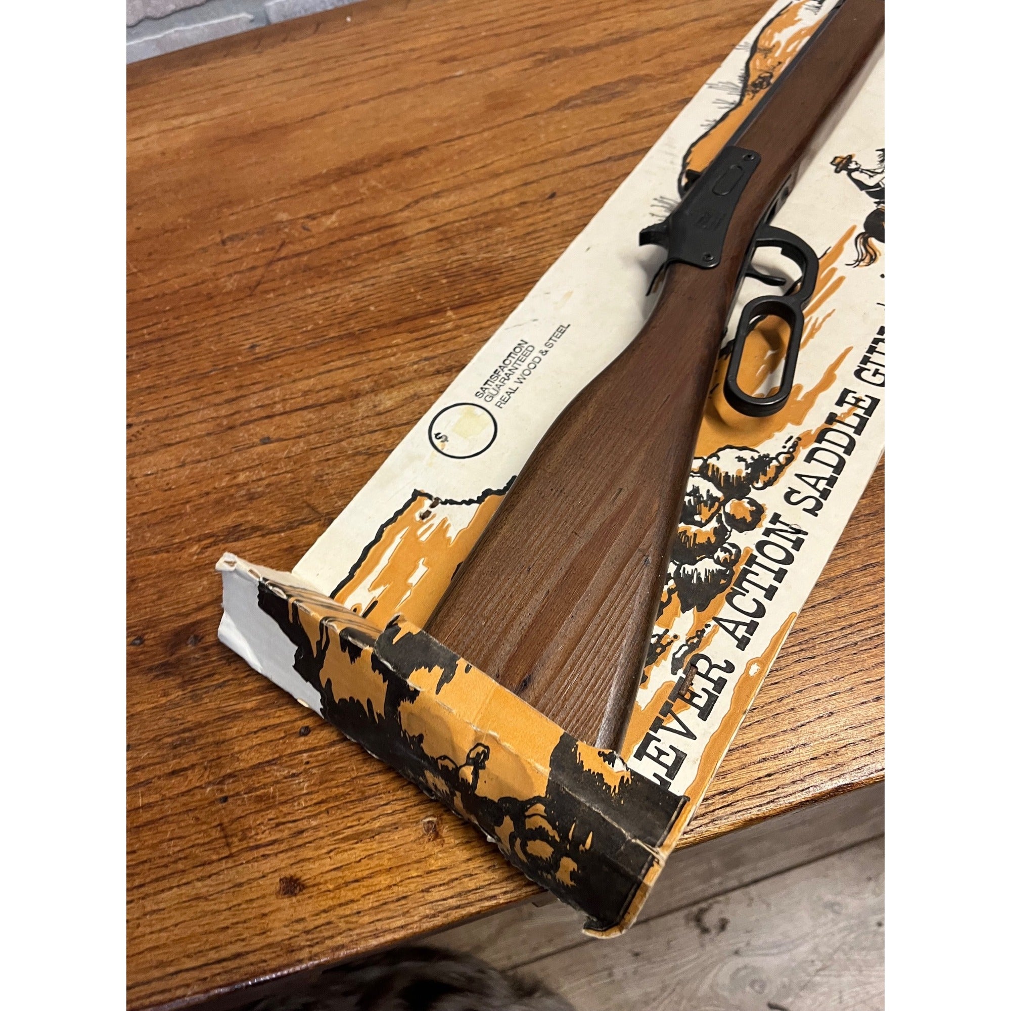 Vintage Parris No 2500 Lever Action Ranger Western Toy Rifle Saddle Gun NOS w/ Box Made in USA