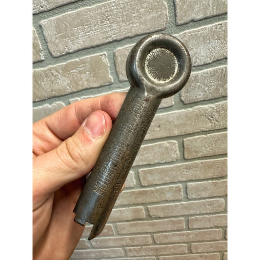 RARE Vintage c1920s Mother Hubbard Flour Advertising Apple Corer Kitchen Tool