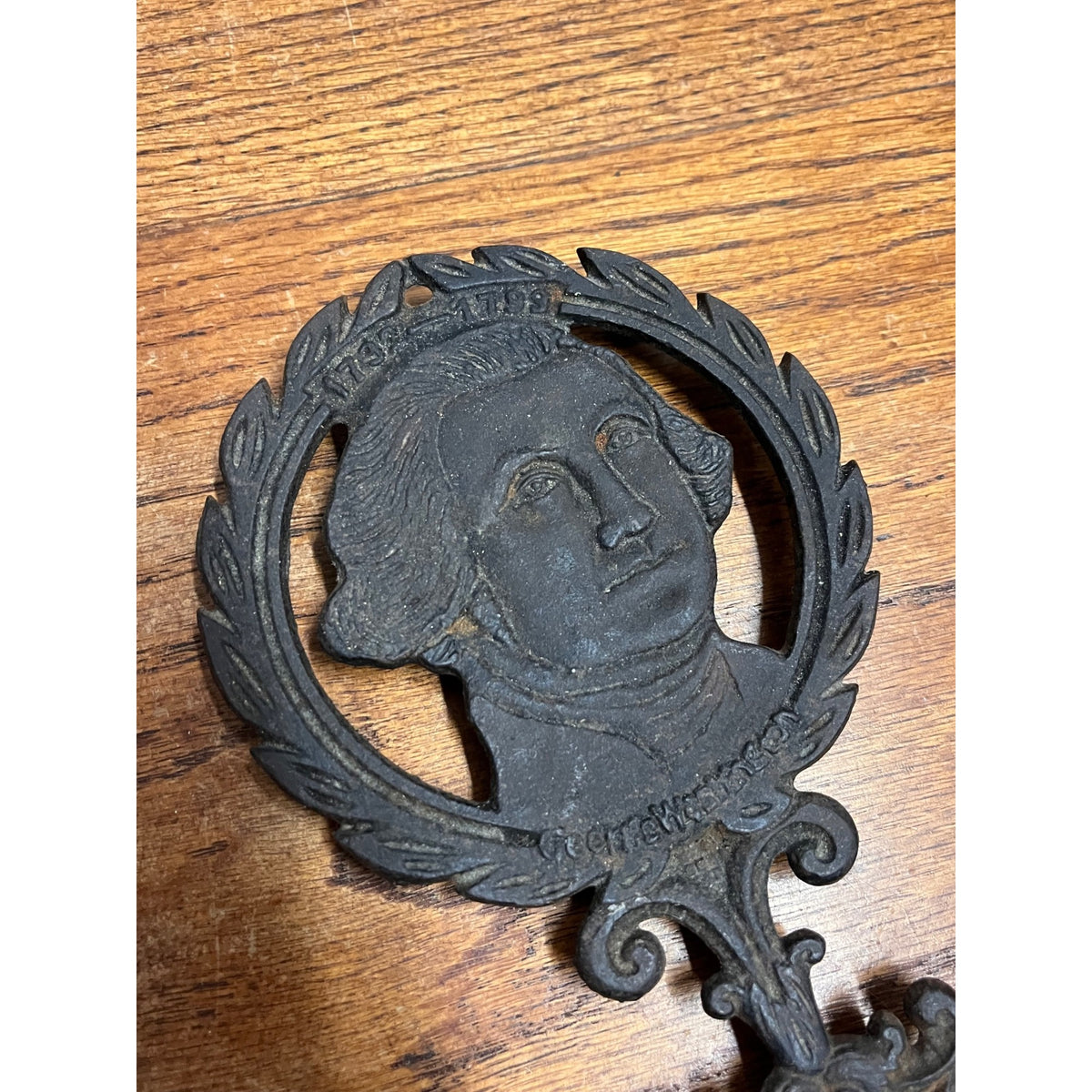 Vintage George Washington Black Cast Iron Footed Hot Plate Trivet