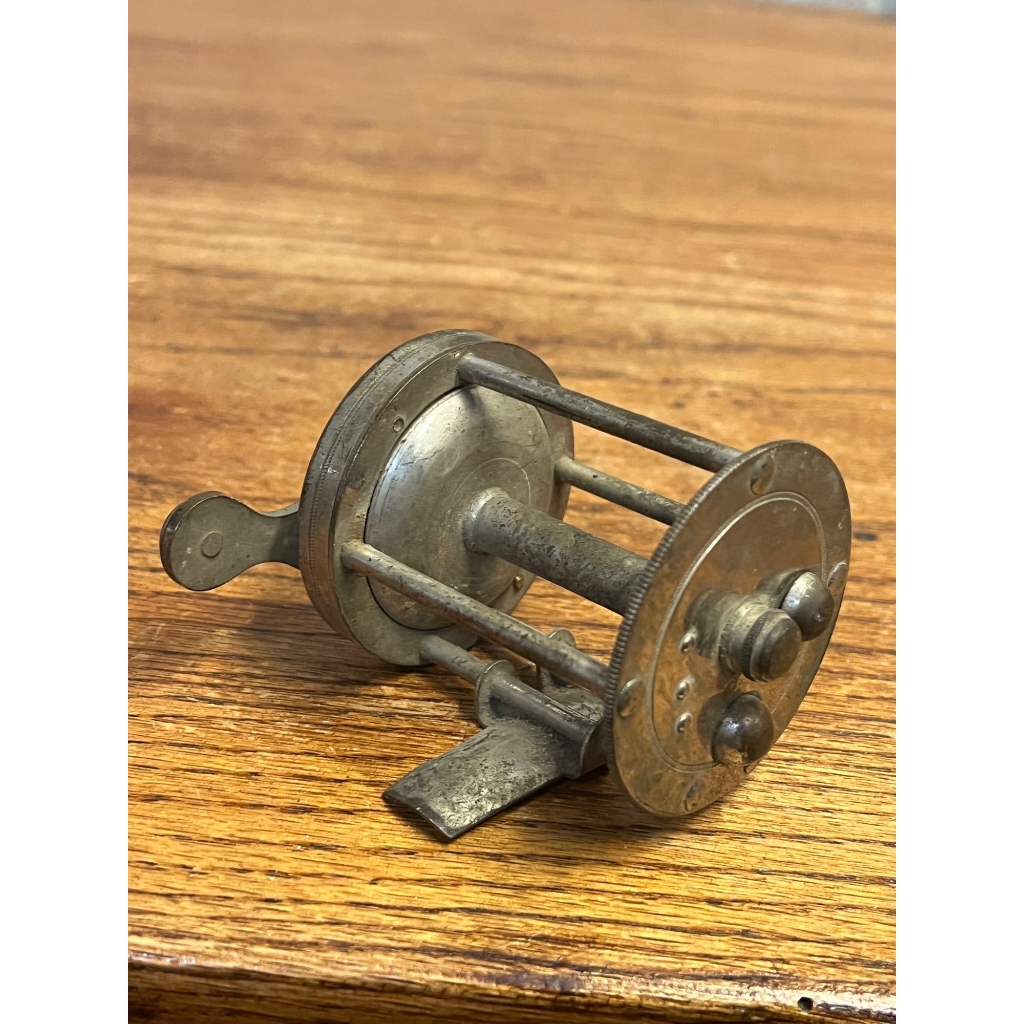 Vintage Penn? Special Senator No. 60 Metal Spincast Fishing Reel Mid-Century
