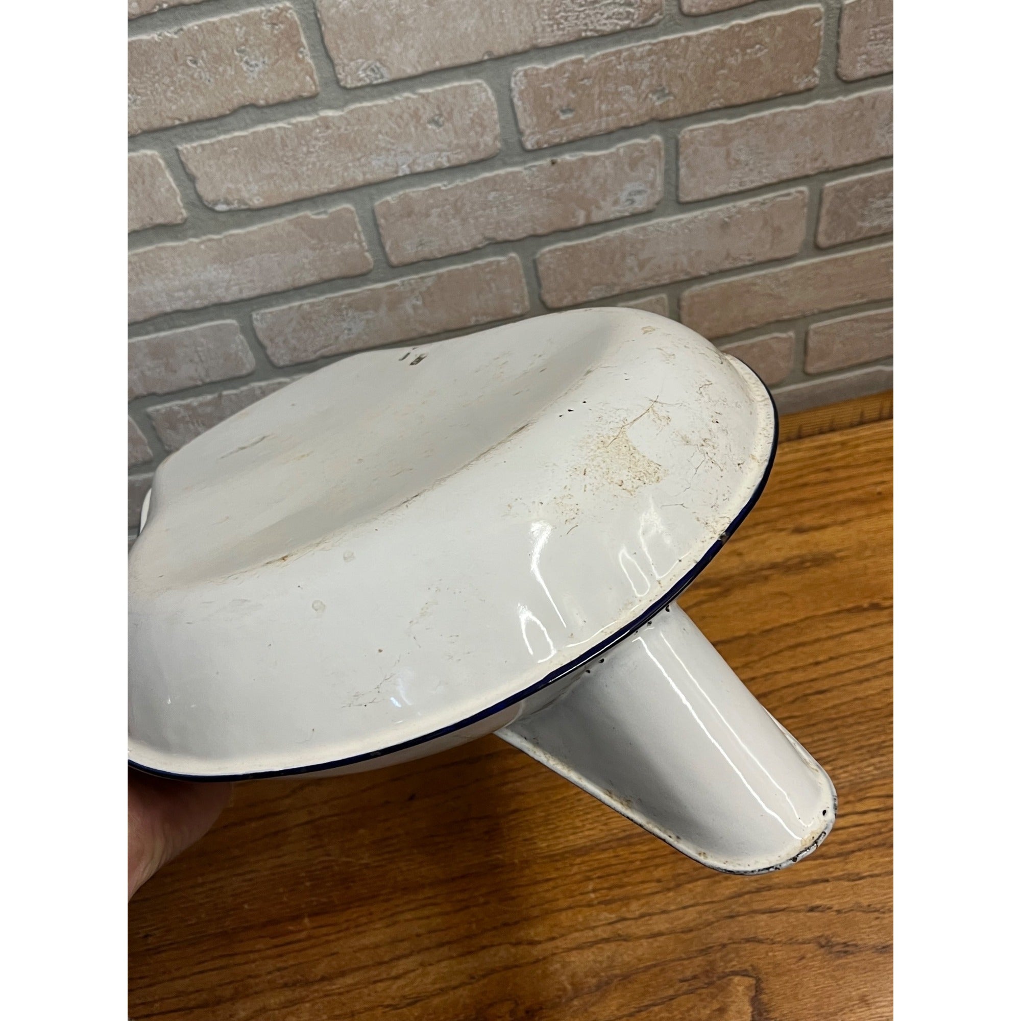 Vintage 1920s Jones Enamelware White Medical Bed Pan Basin w/ Lid Ohio