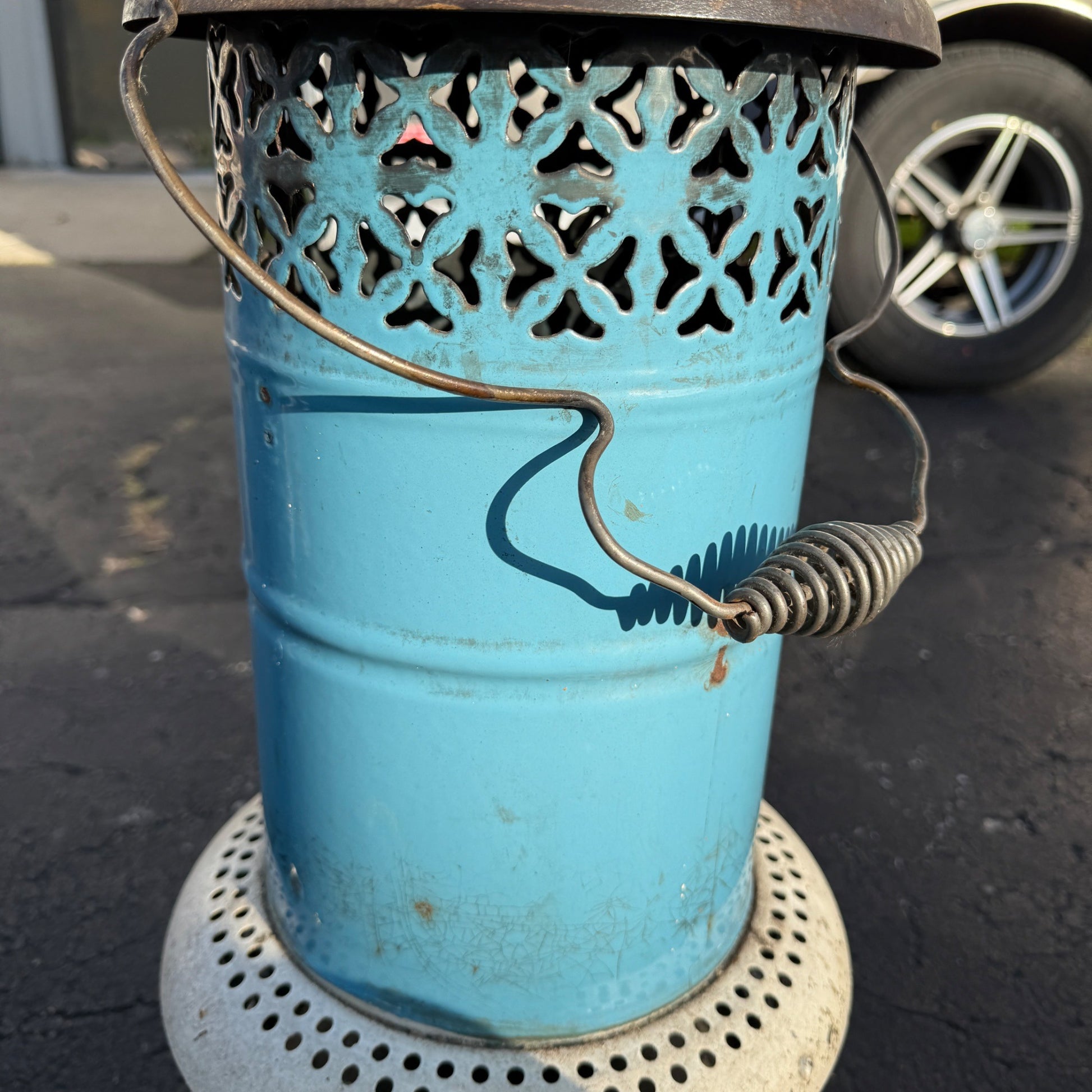 Vintage Perfection #630 Kerosene Oil Heater With Fuel Tank & Burner -Blue Enamel
