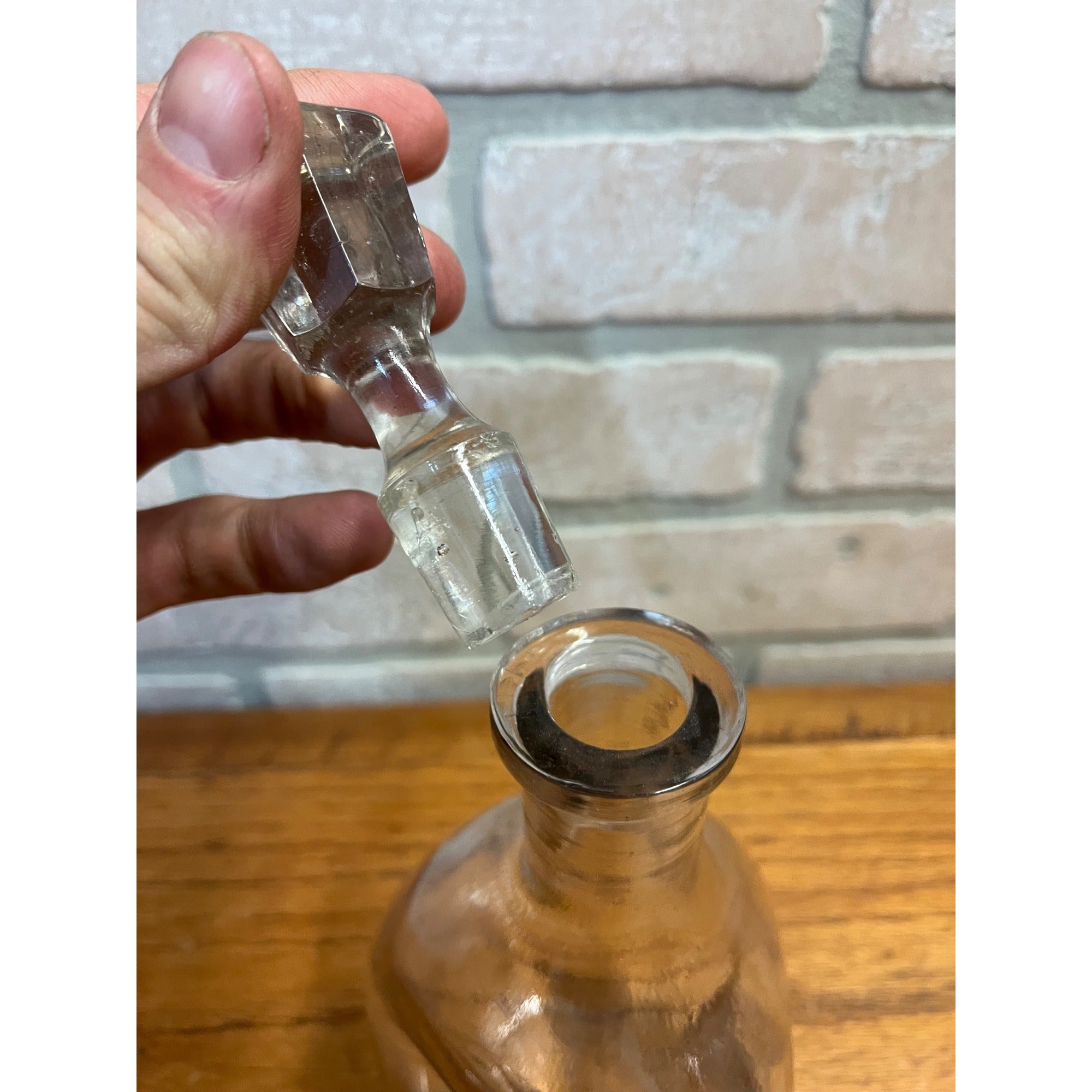 Old Boone Backbar Whiskey Bottle Pinch Decanter 1890s Boone Bros Bardstown KY