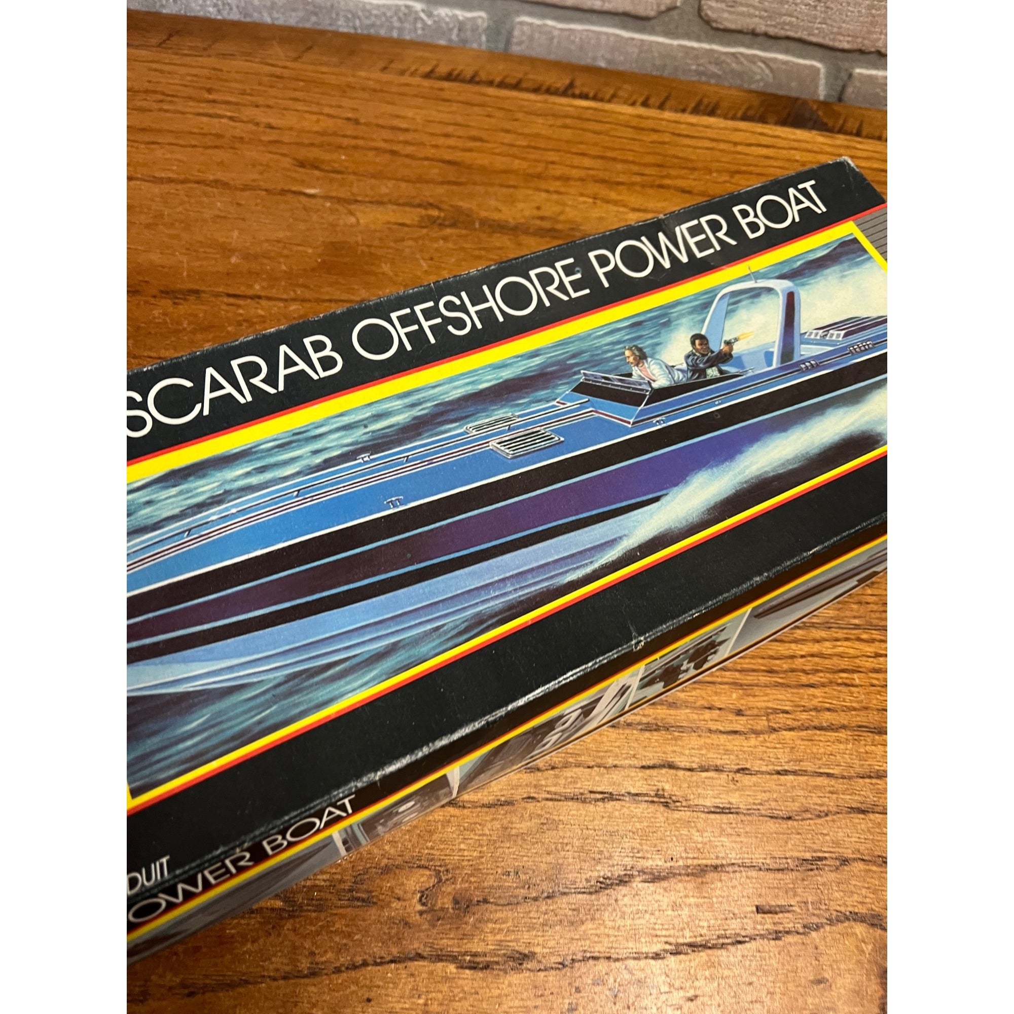 Monogram Miami Vice Scarab Boat 1986 Model in Open Box #3104
