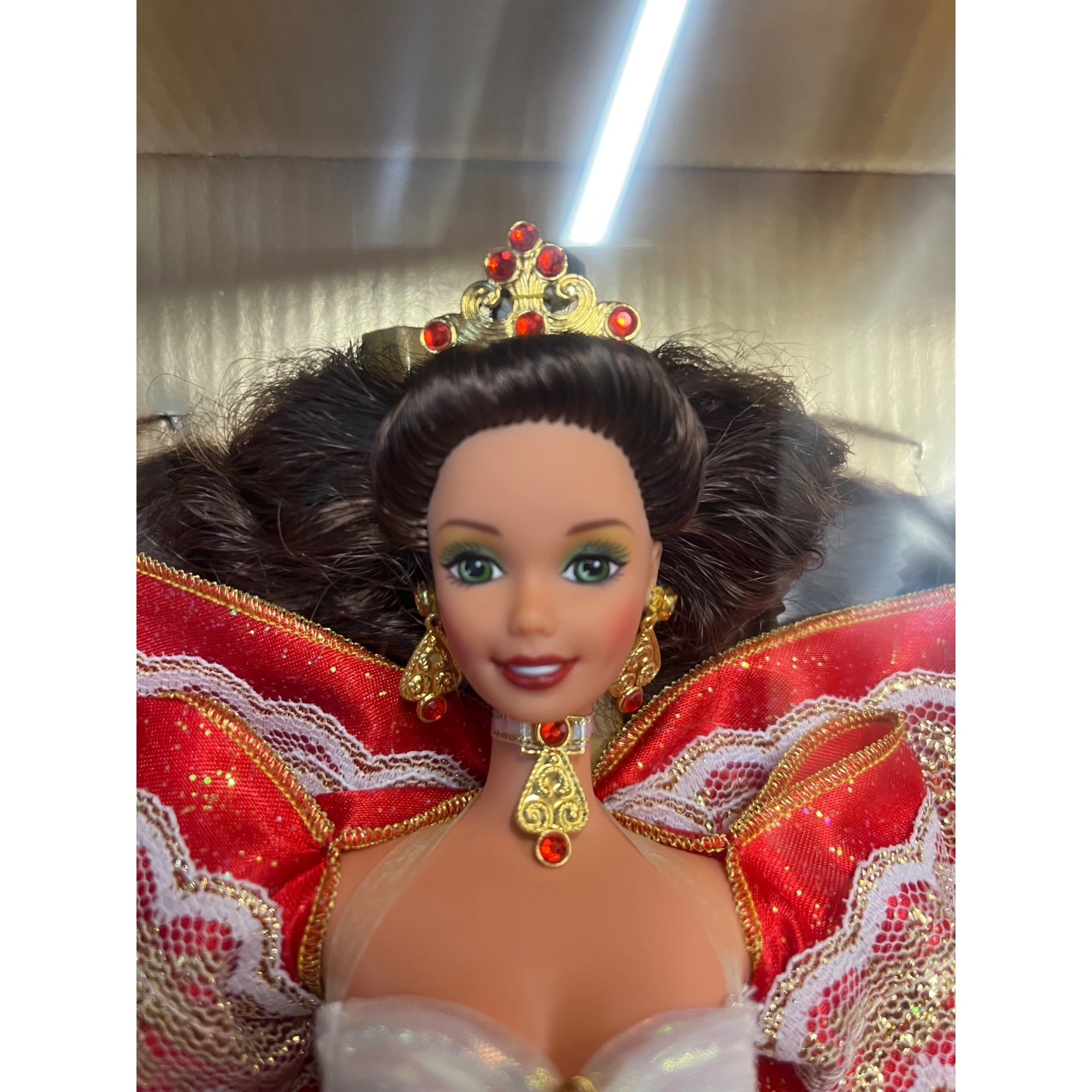 RARE 1997 Misprint Green Eyes Holiday Barbie Happy Holidays Gold Special Edition