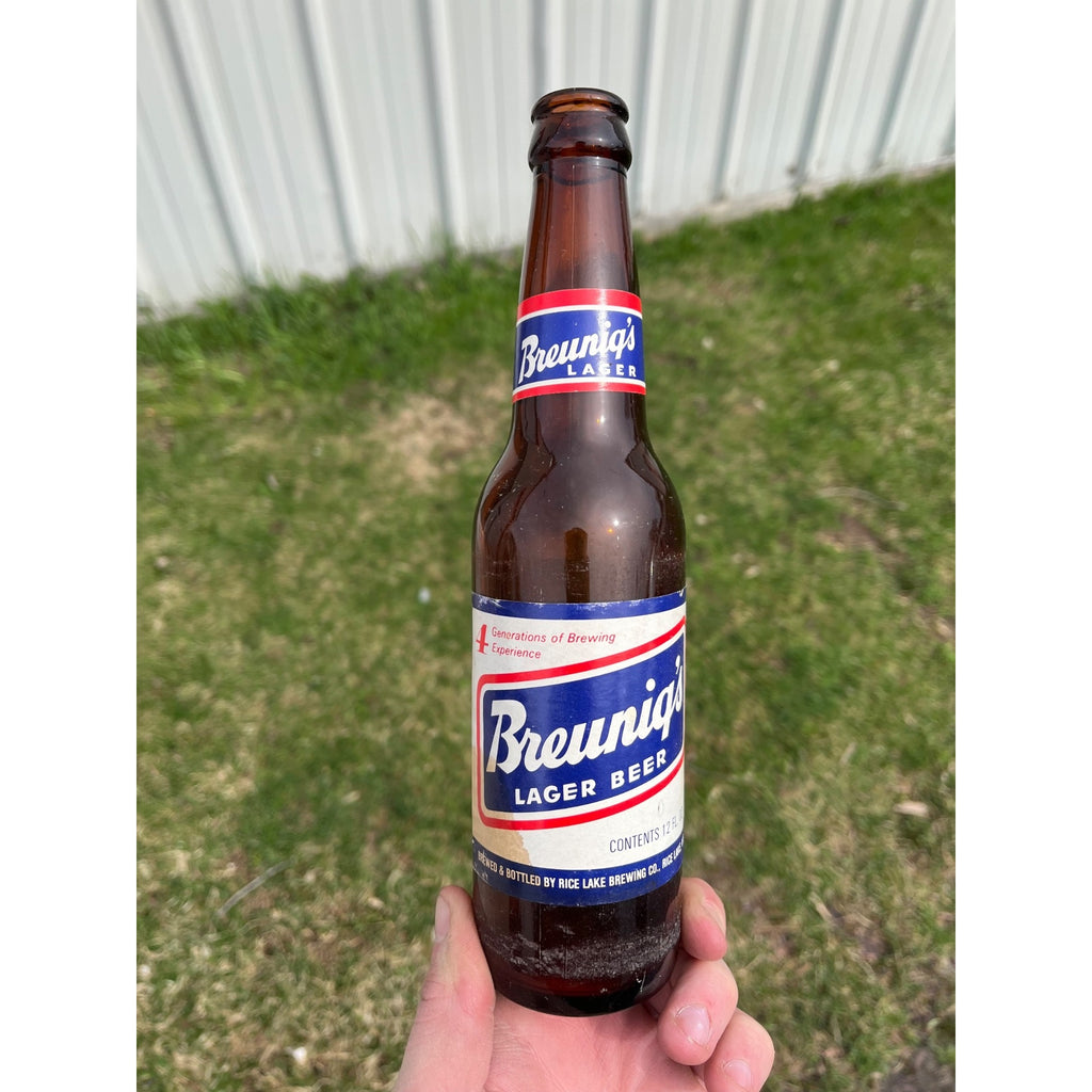 Vintage Breunigs Lager Rice Lake Brewing Co. Beer Bottle Wisconsin Wis WI 12oz