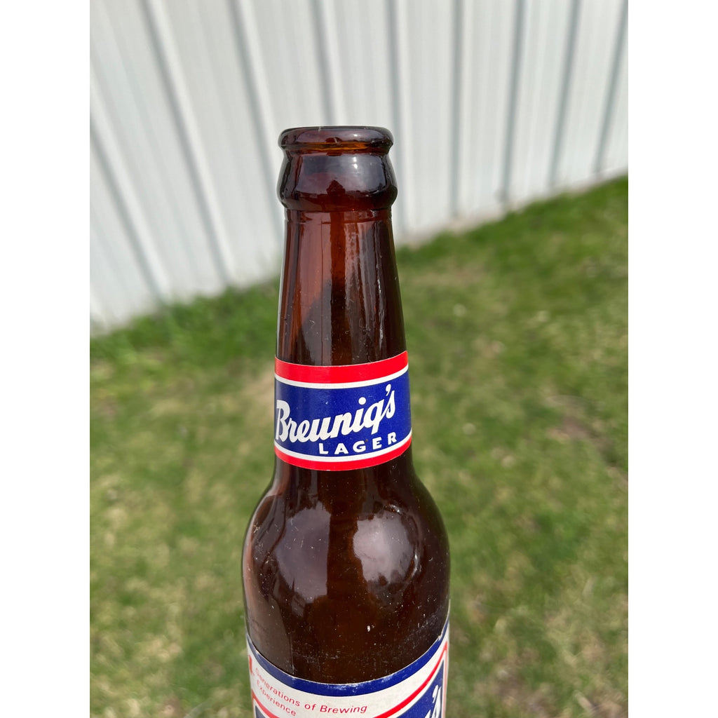 Vintage Breunigs Lager Rice Lake Brewing Co. Beer Bottle Wisconsin Wis WI 12oz