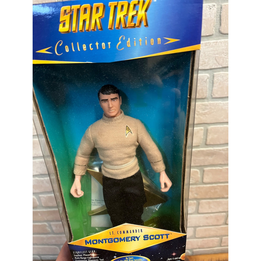 Playmates Star Trek Collector Edition Lt. Commander Montgomery Scott Vintage New
