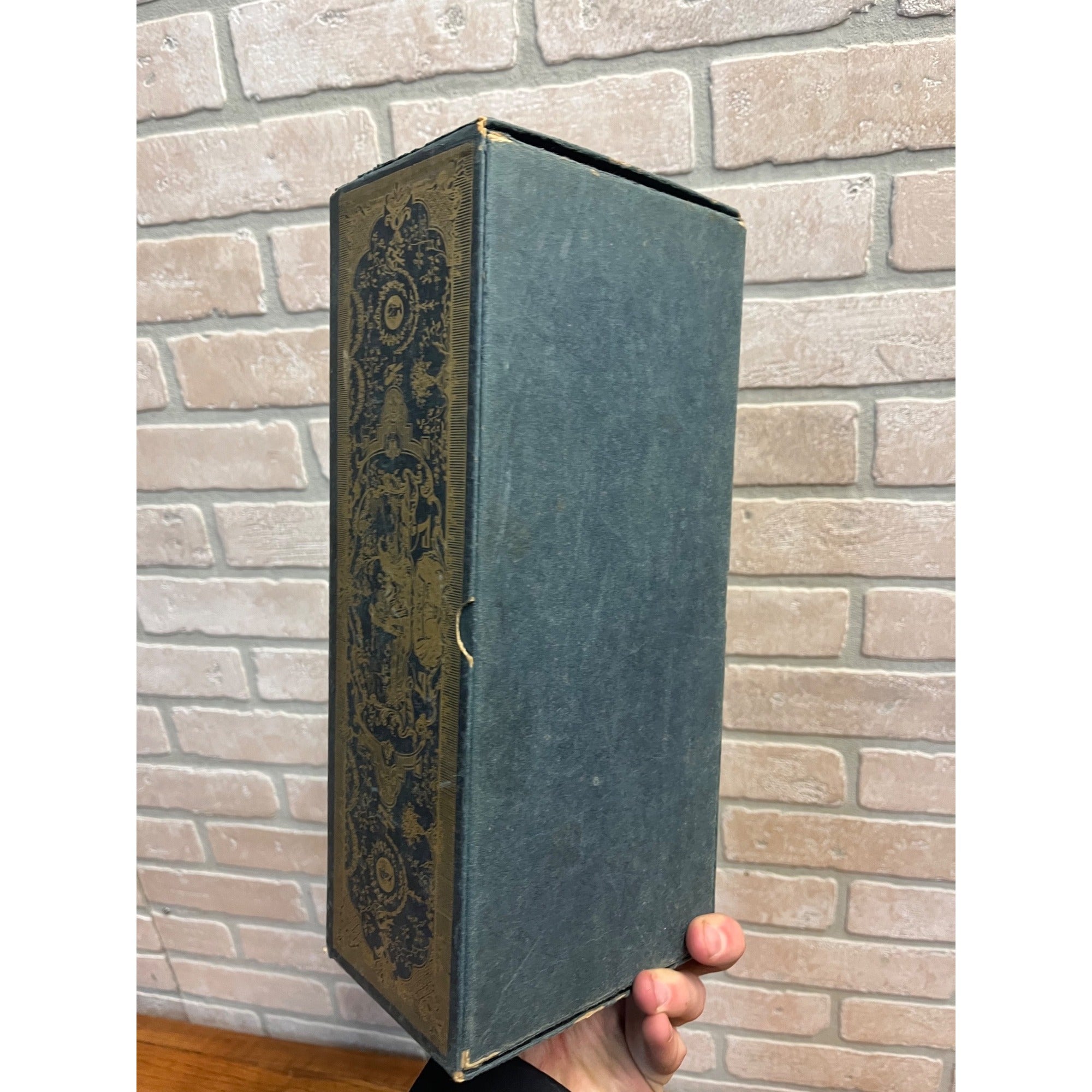 Vintage 1930s O'Connor Goldberg Costume Bootery Chicago Empty Store Display Box