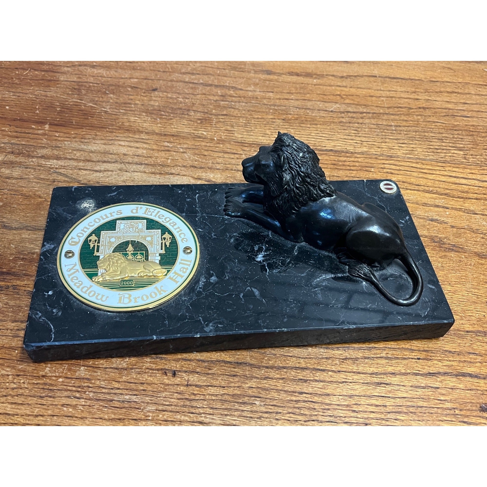 2000 Concours D'elegance Meadow Brook Hall Lion Marble Car Award Trophy