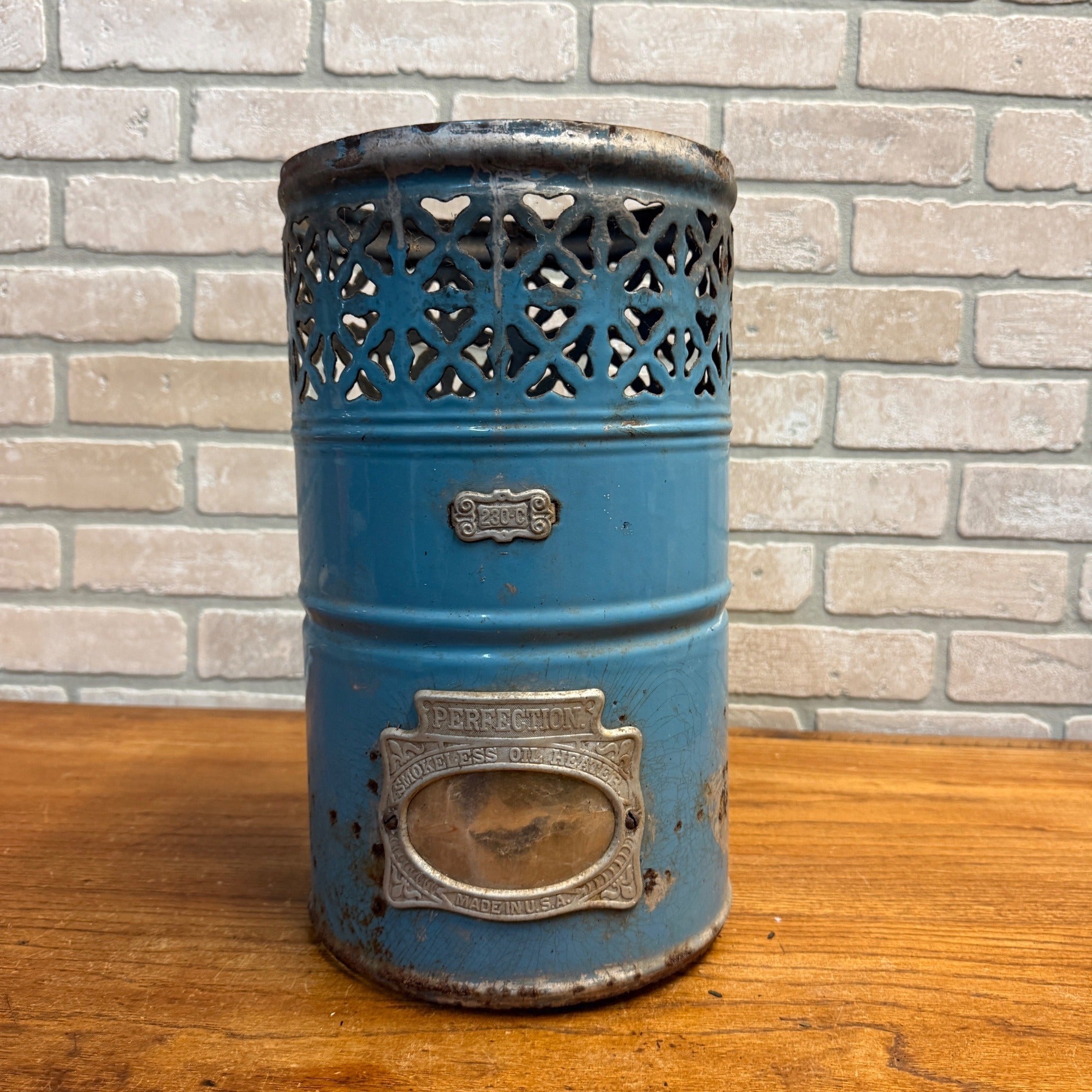 Robin Egg Blue Enamel 230-C Perfection Oil Kero Parlor Heater Cylinder Part