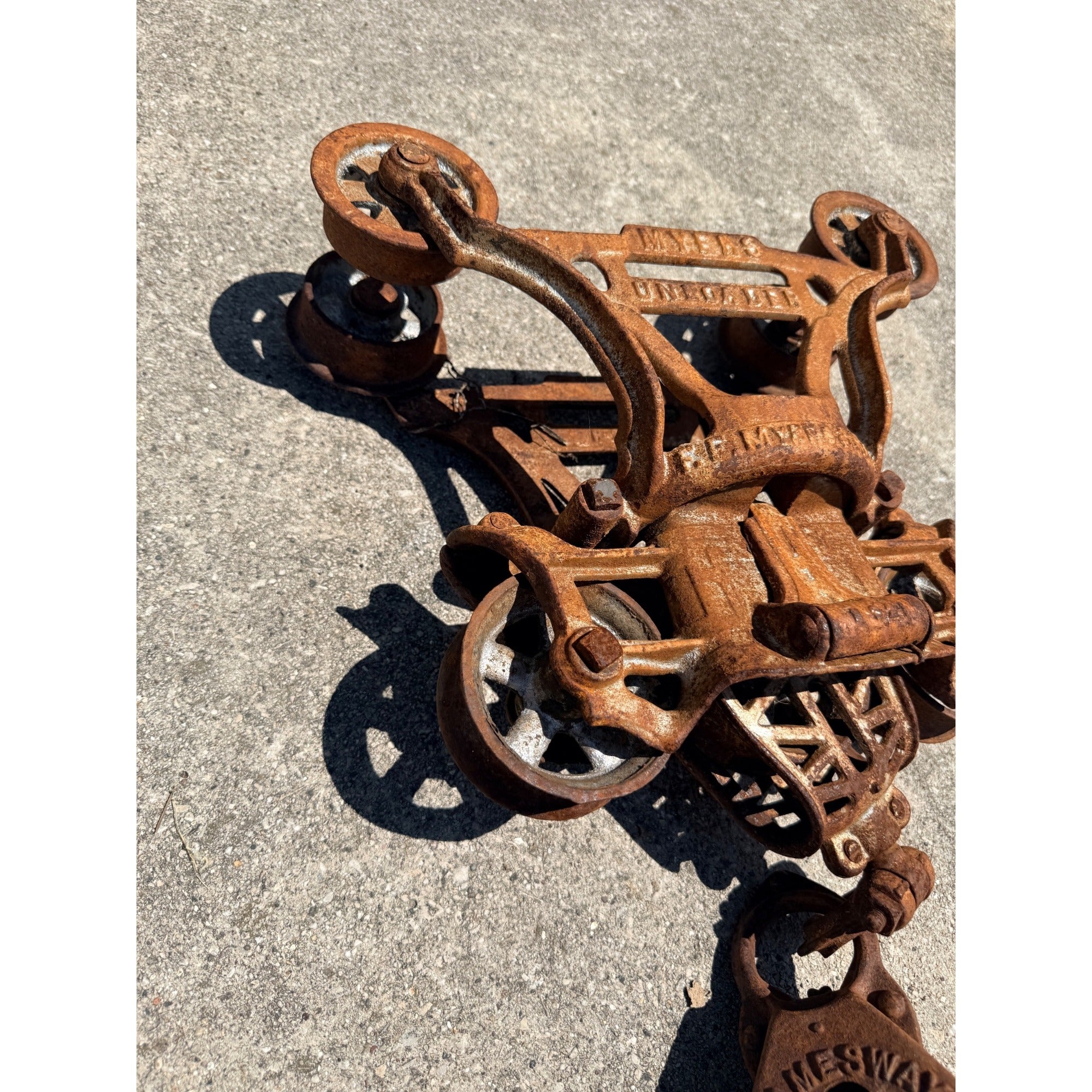 Antique F.E. Myers Unloader Barn Hay Trolley w/ Center Drop Pulley & Jamesway