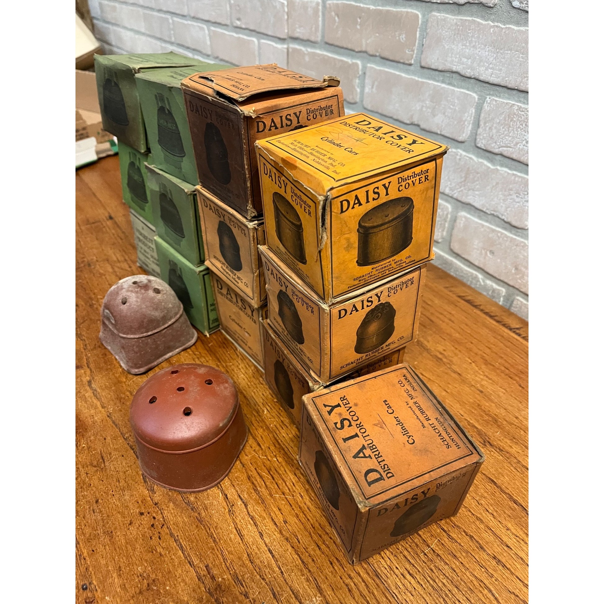 Vintage 1920s Lot Daisy & Veribest Automobile Auto Distributor Covers NOS Display