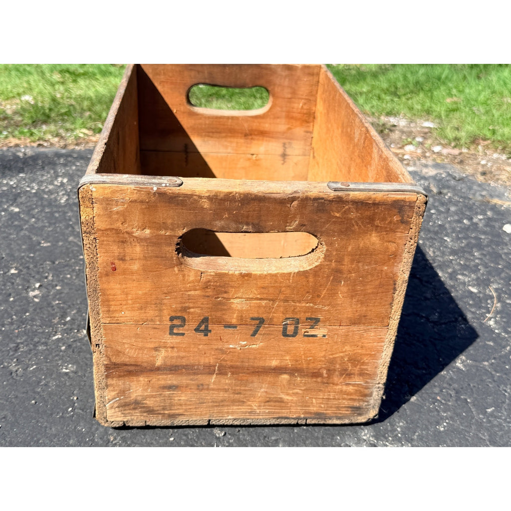 Vintage Wooden Soda Pop Crate Roxo Beverages Waukesha Wisconsin Rustic Antique