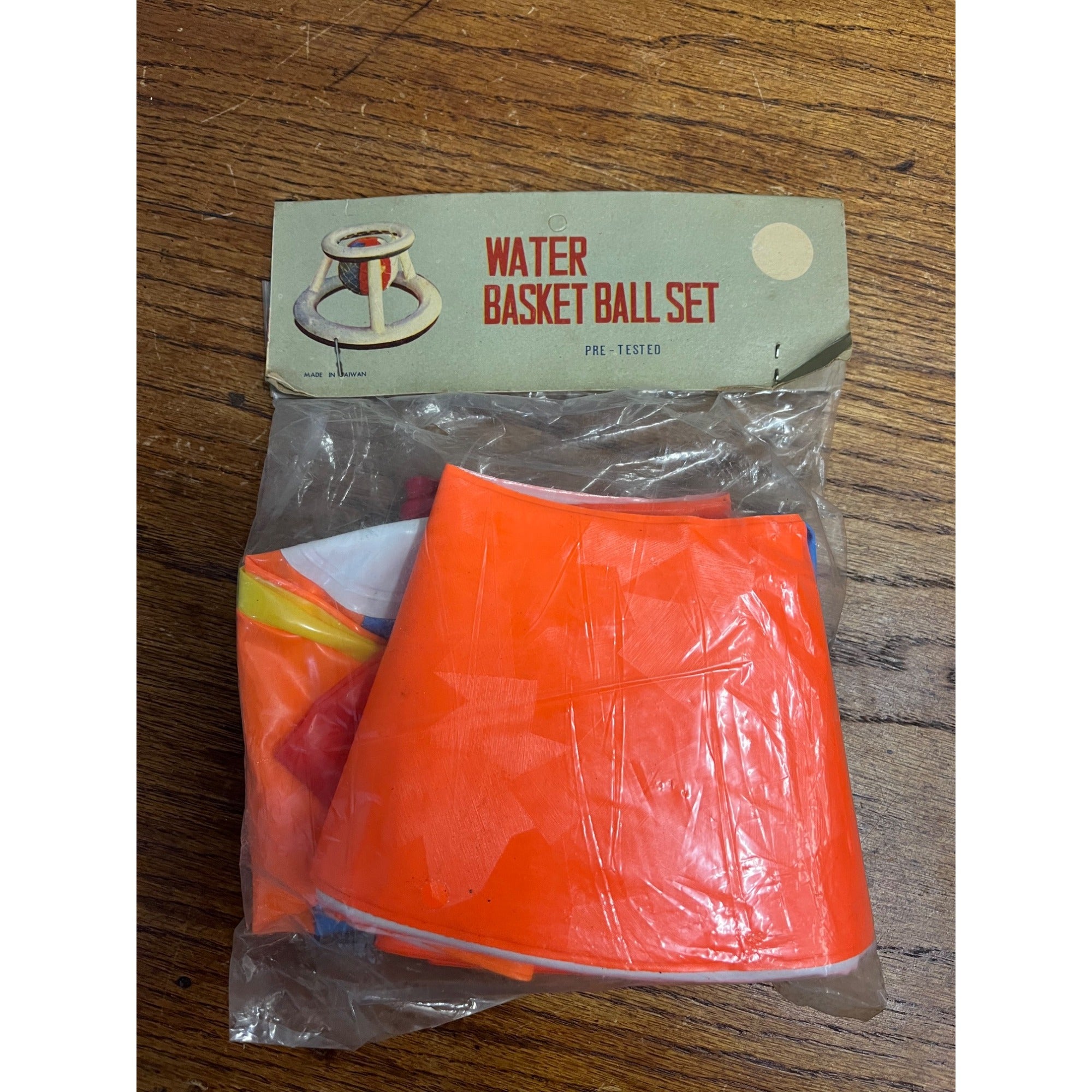 Vintage 1950s Vinyl Inflatable Water Basketball Beach Ball Set Pool Toy NOS NEW