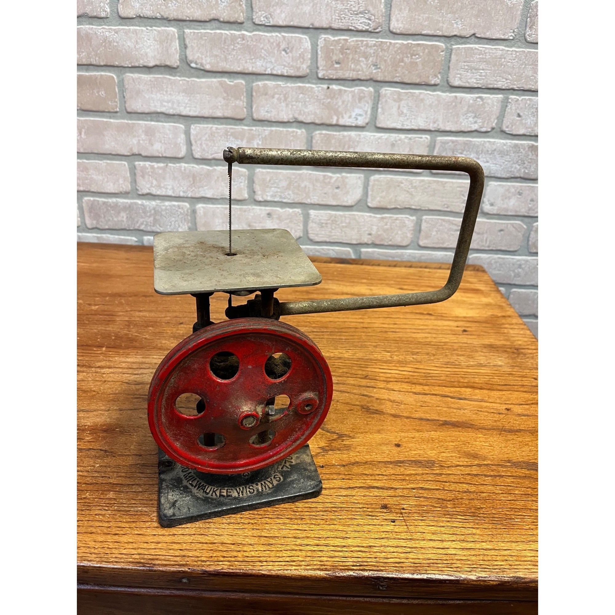 Vintage Handcrank American Scroll Saw Circa 1920S. Milwaukee. Delta Specialty Co