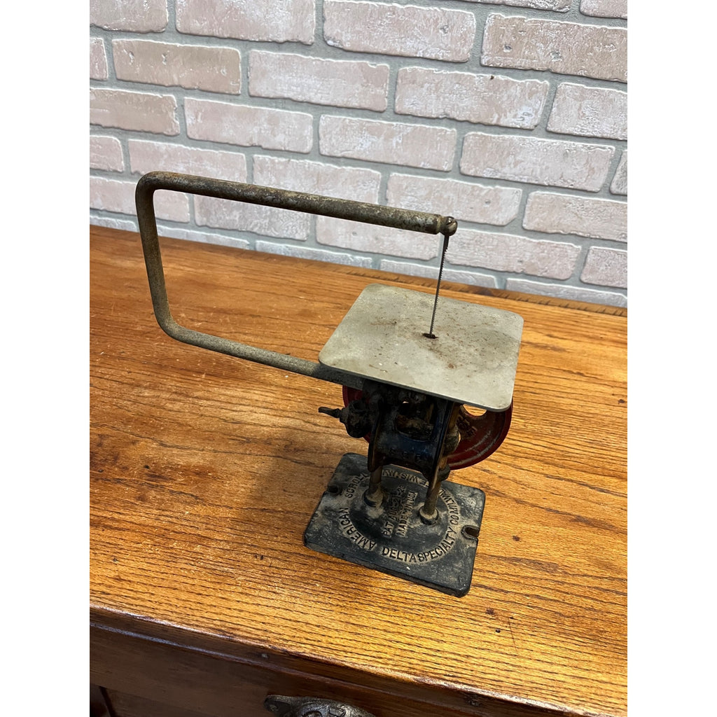 Vintage Handcrank American Scroll Saw Circa 1920S. Milwaukee. Delta Specialty Co