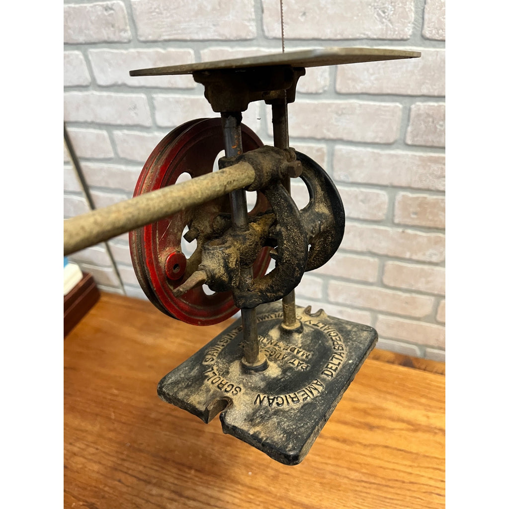 Vintage Handcrank American Scroll Saw Circa 1920S. Milwaukee. Delta Specialty Co