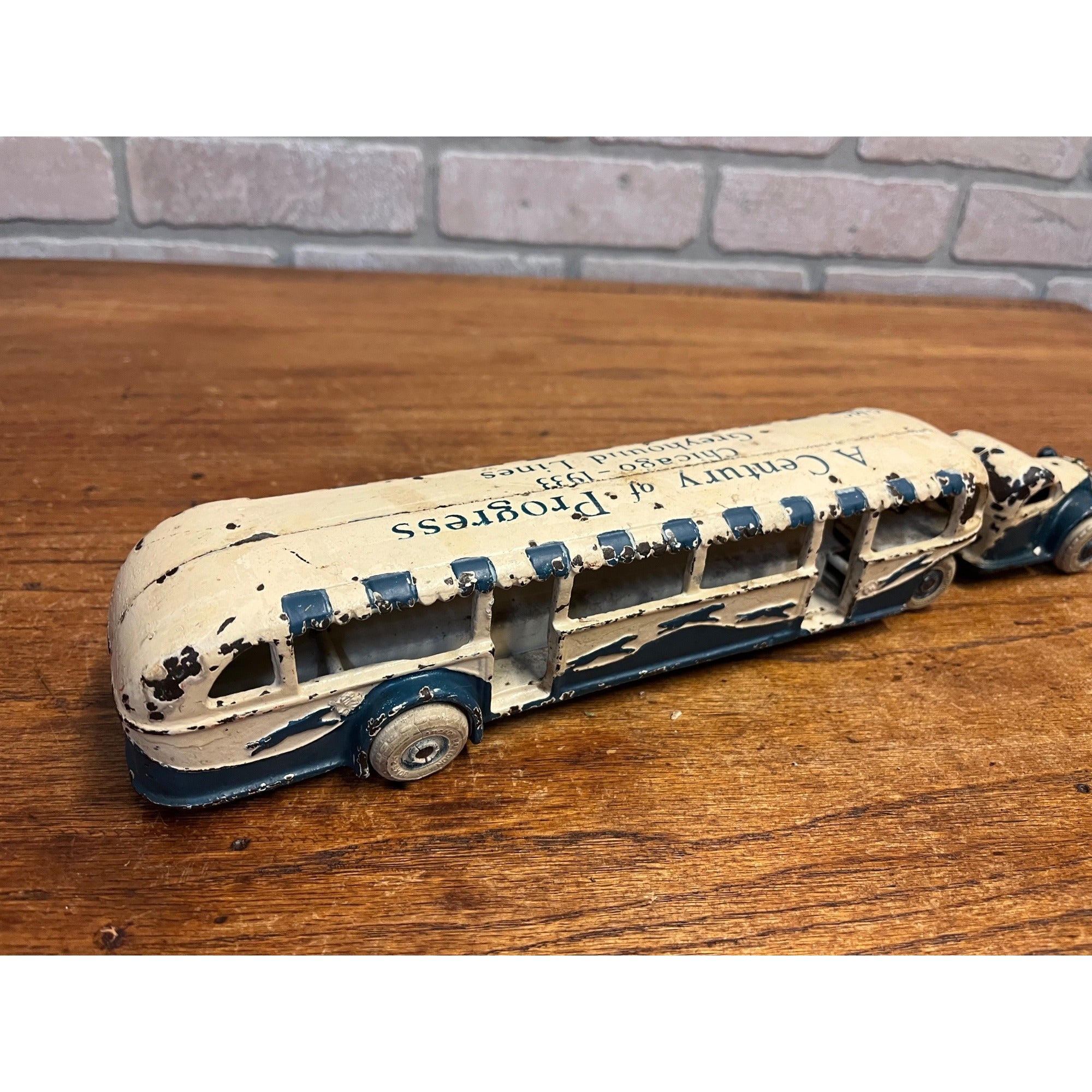Original Arcade Cast Iron Century of Progress Chicago 1933 Greyhound Tandem Bus Toy