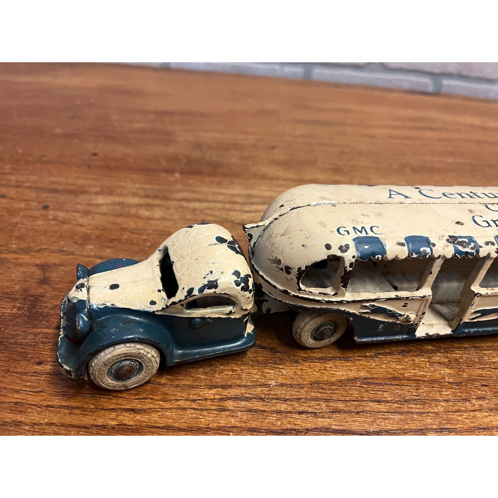 Original Arcade Cast Iron Century of Progress Chicago 1933 Greyhound Tandem Bus Toy
