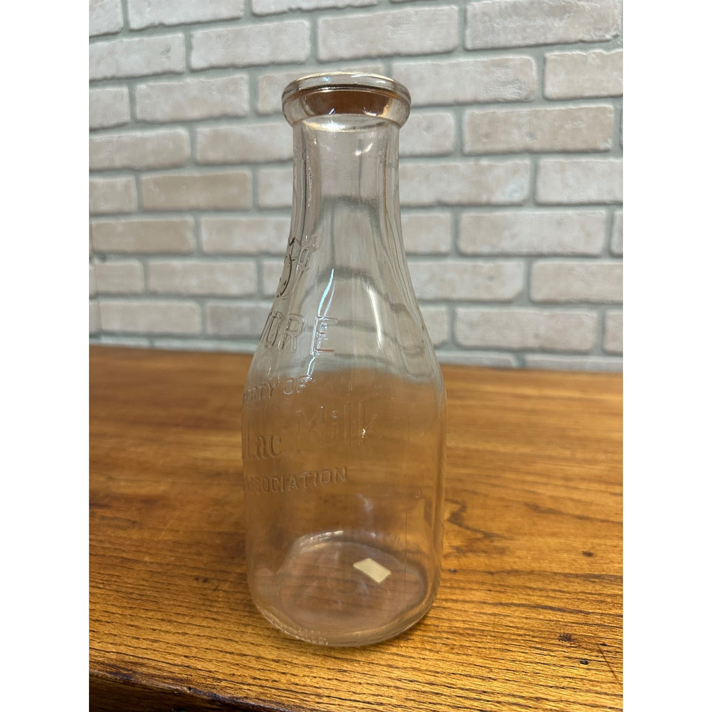 Vintage Fond du Lac Milk Association Bottle Quart Farm Dairy Wisconsin Wis WI
