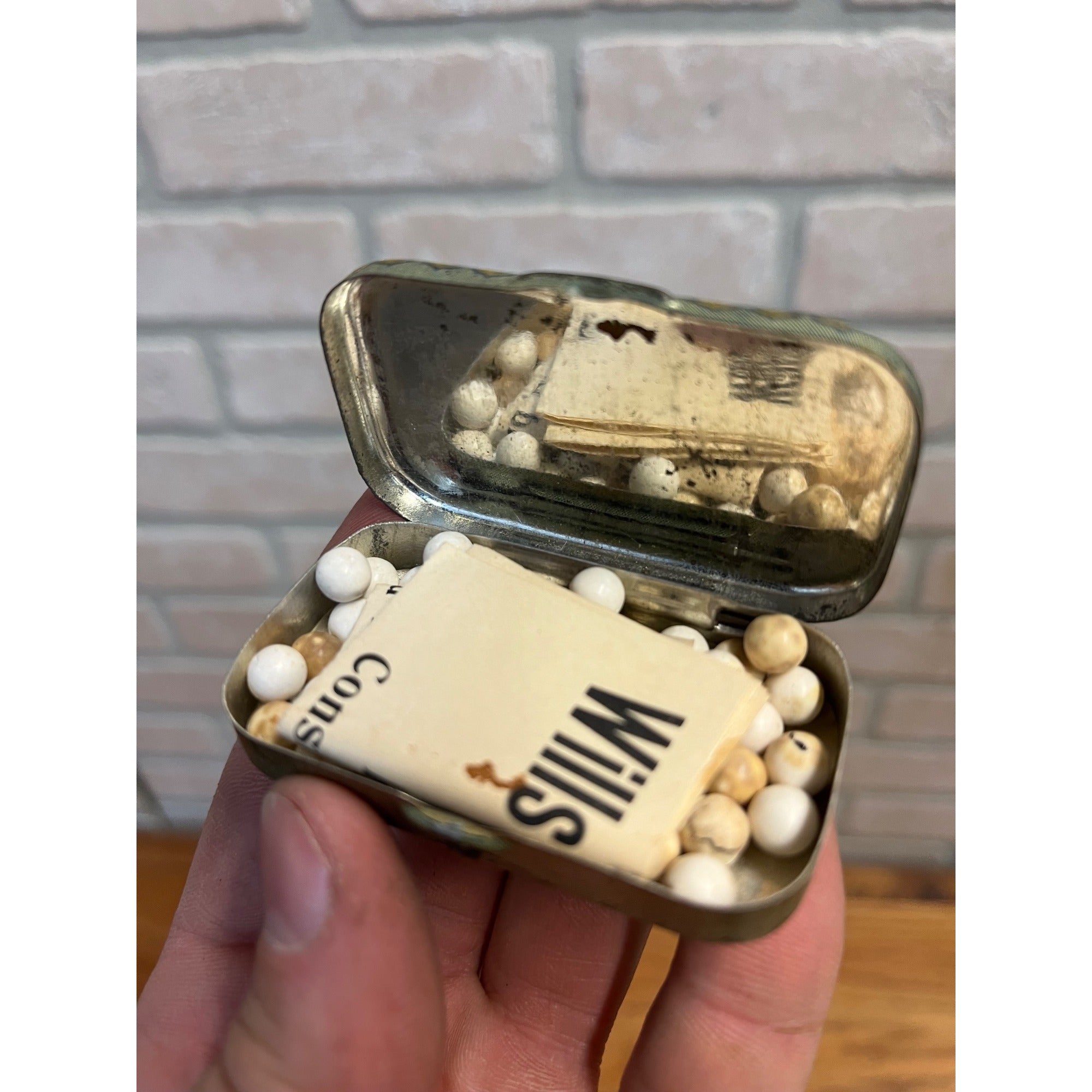Vintage 1920s Wills English Formula Pill Tin FULL Burlington VT Quack Medicine