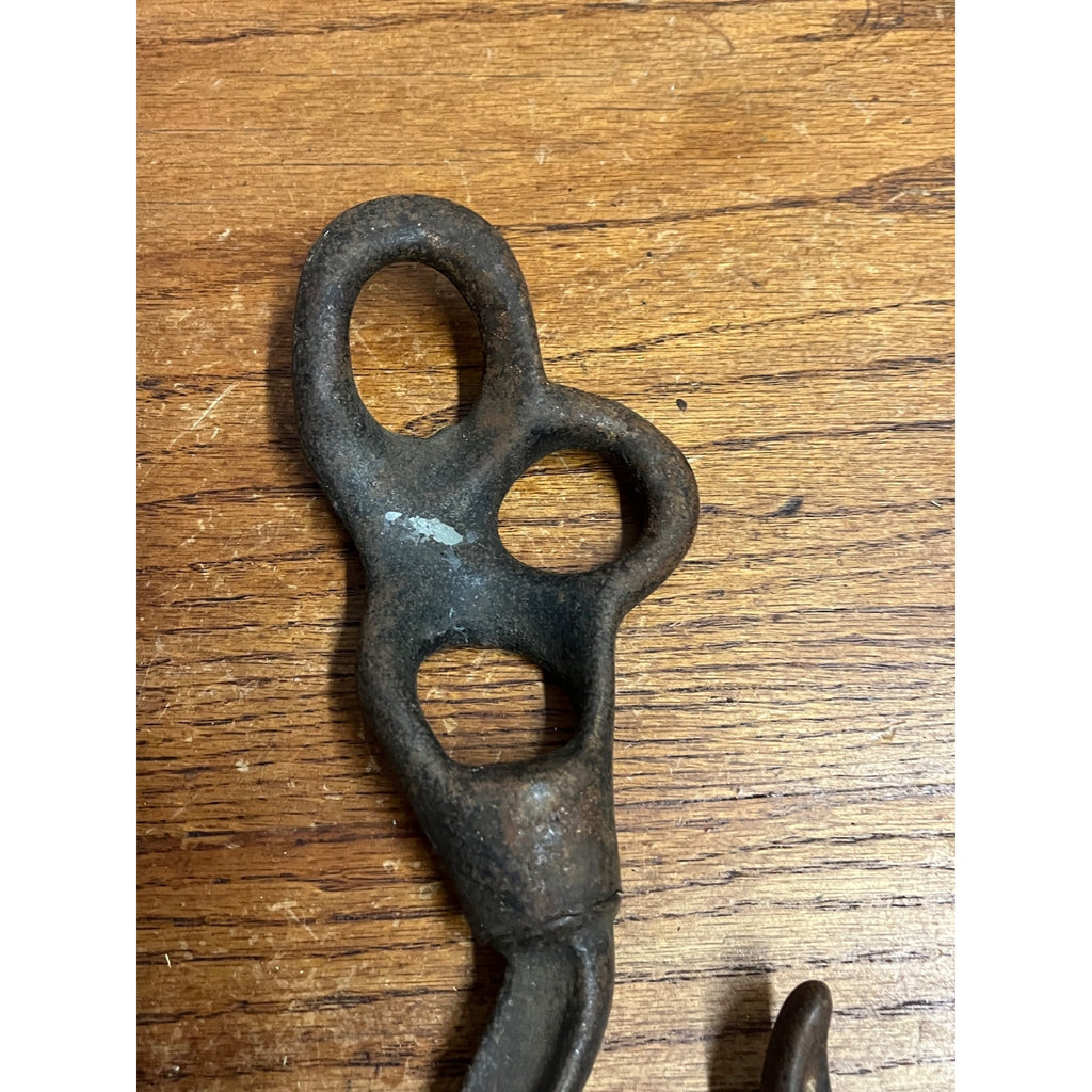 Antique Vintage Cast Iron Hay Trolley Speed Hook Rope Slide Old Farm Barn 9.5"