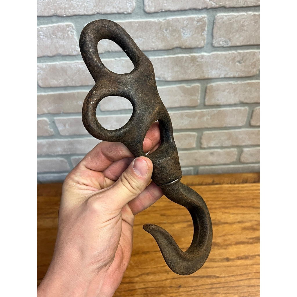 Antique Vintage Cast Iron Hay Trolley Speed Hook Rope Slide Old Farm Barn 9.5"