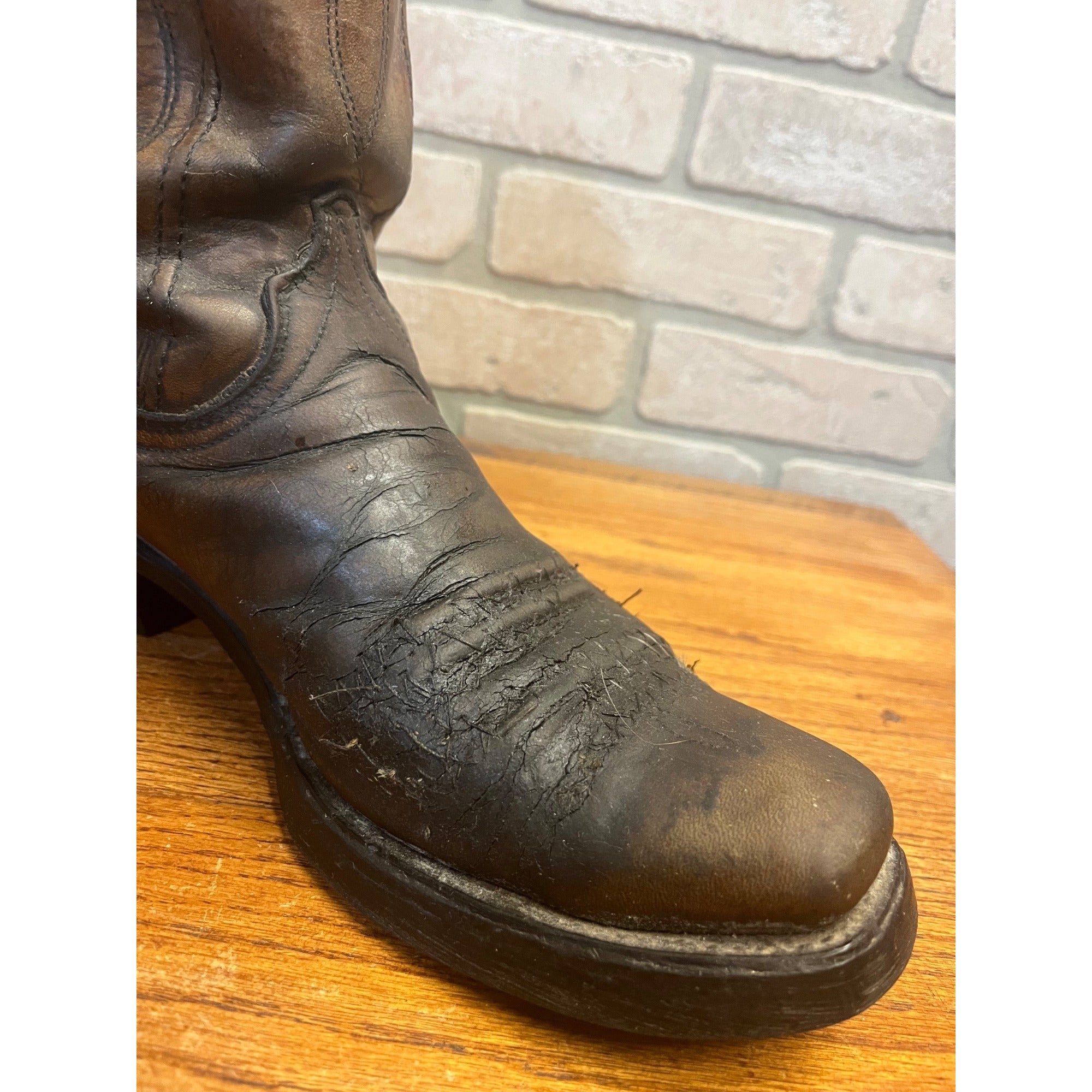 Vintage Men's Wrangler Leather Cowboy Western Boots Size 9.5D