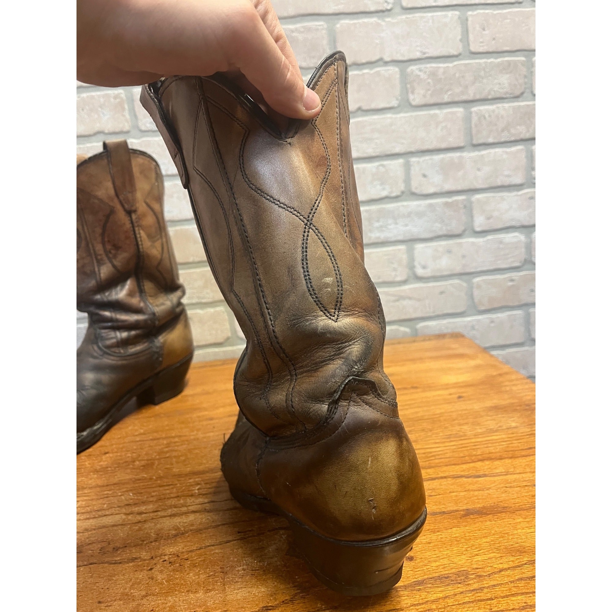 Vintage Men's Wrangler Leather Cowboy Western Boots Size 9.5D
