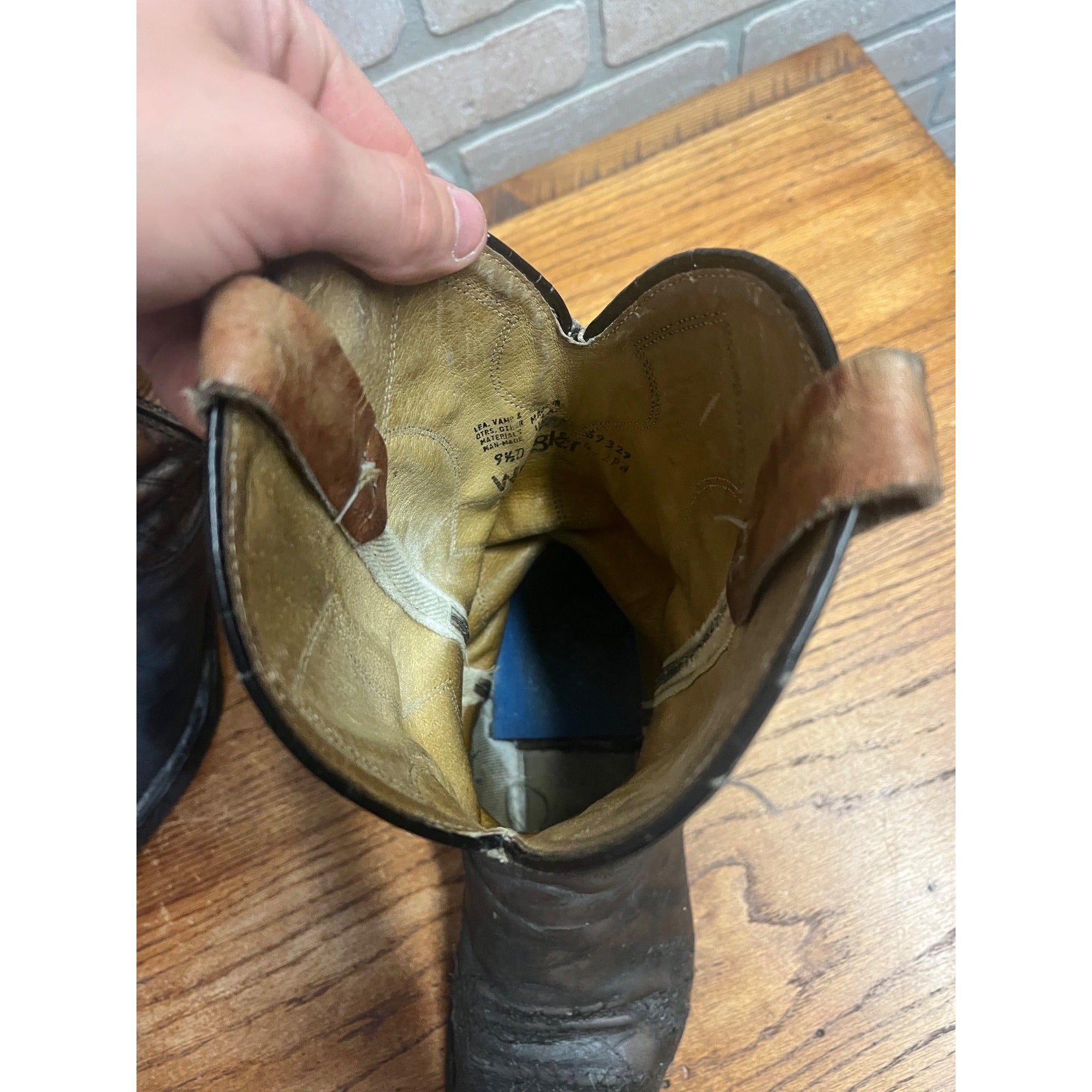 Vintage Men's Wrangler Leather Cowboy Western Boots Size 9.5D