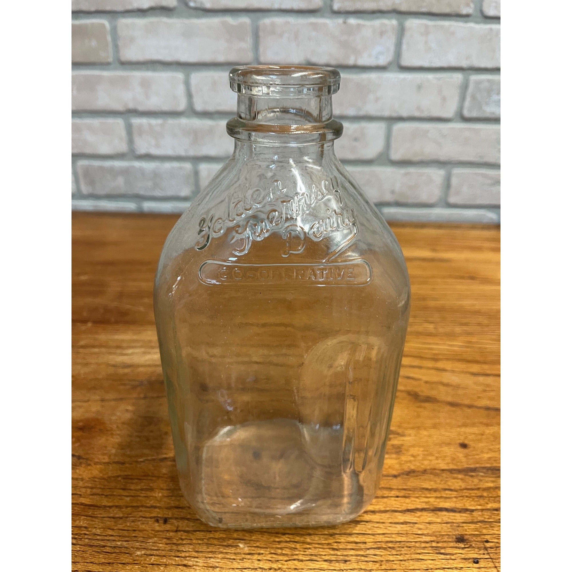 Vintage Half Gallon Milk Bottle Golden Guernsey Dairy Milwaukee Wisconsin