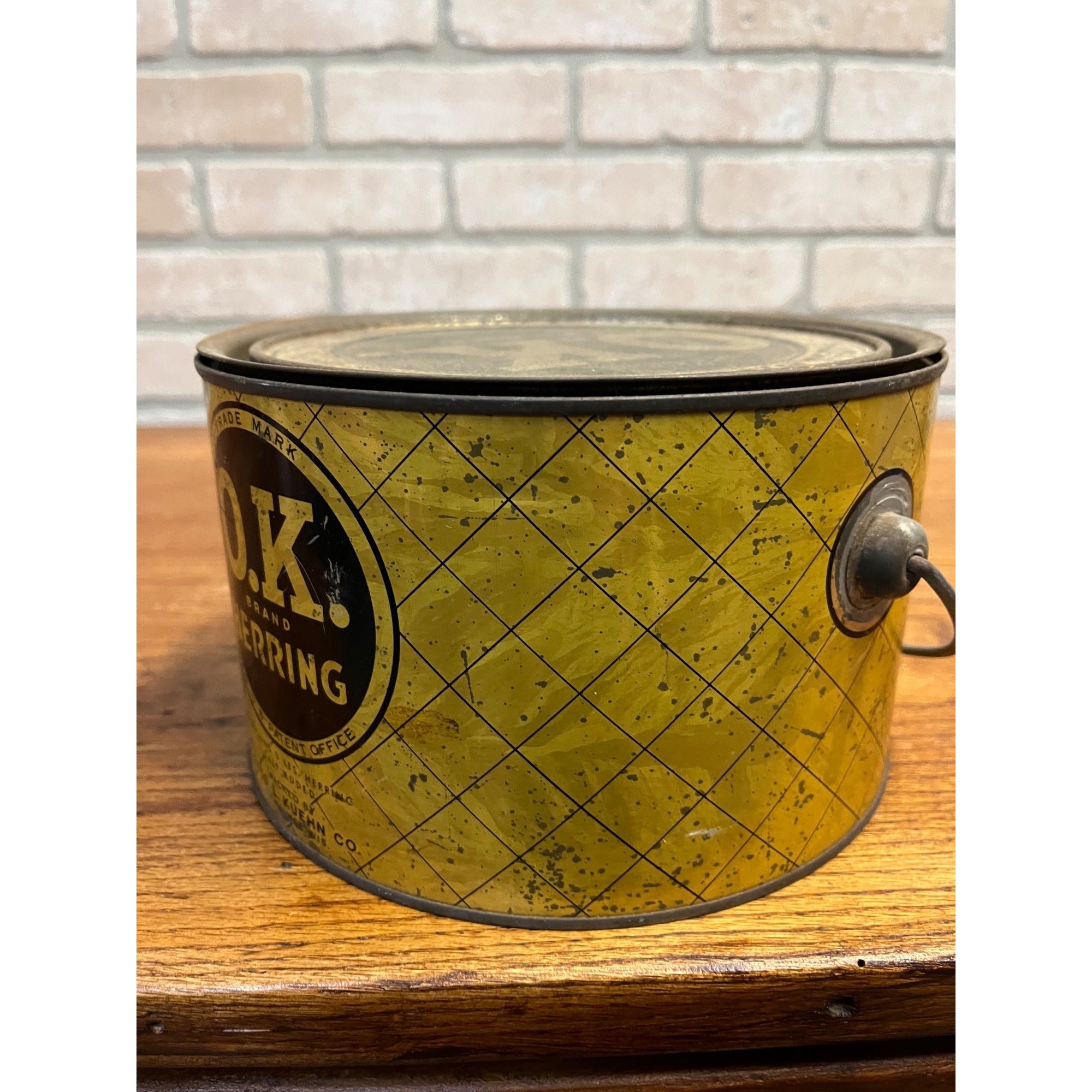 Vintage Kuehn OK Herring Milwaukee Wisconsin Advertising Tin Pail Can Bucket