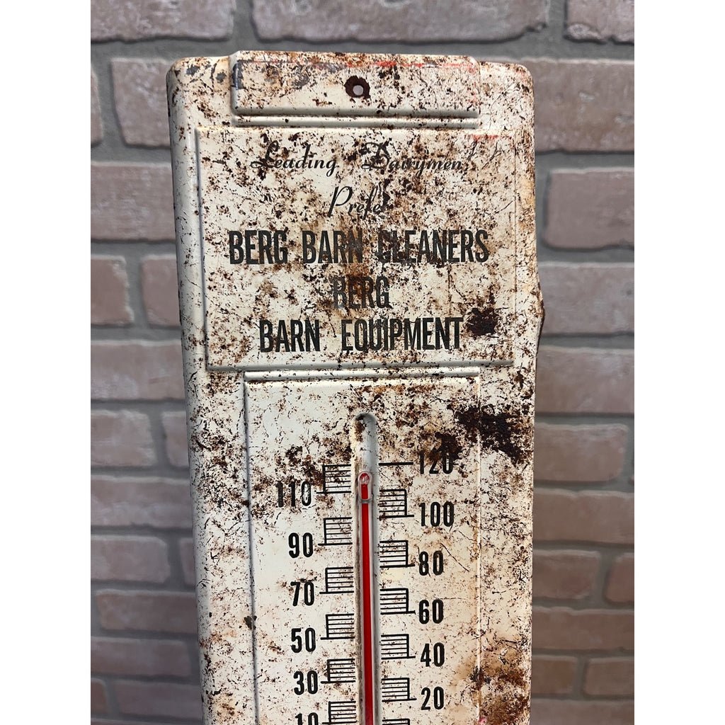 Berg Barn Cleaner Thermometer Vintage Advertising Marshfield Wisconsin