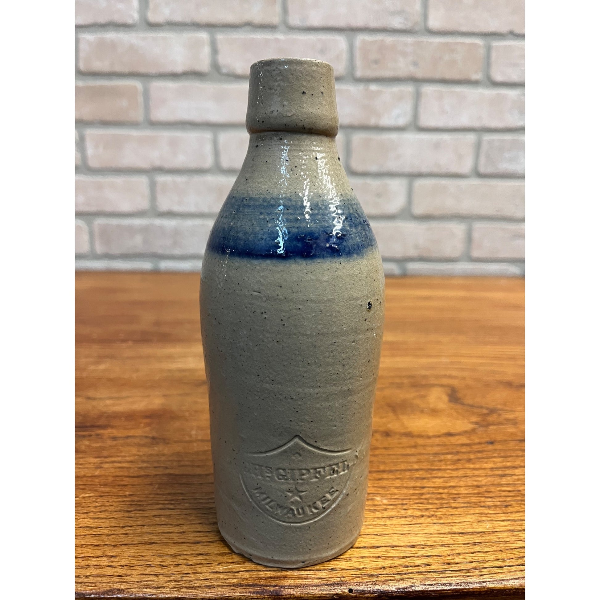 Antique Charles Gipfel Union Brewery Milwaukee Wis. Clay Stoneware Beer Bottle