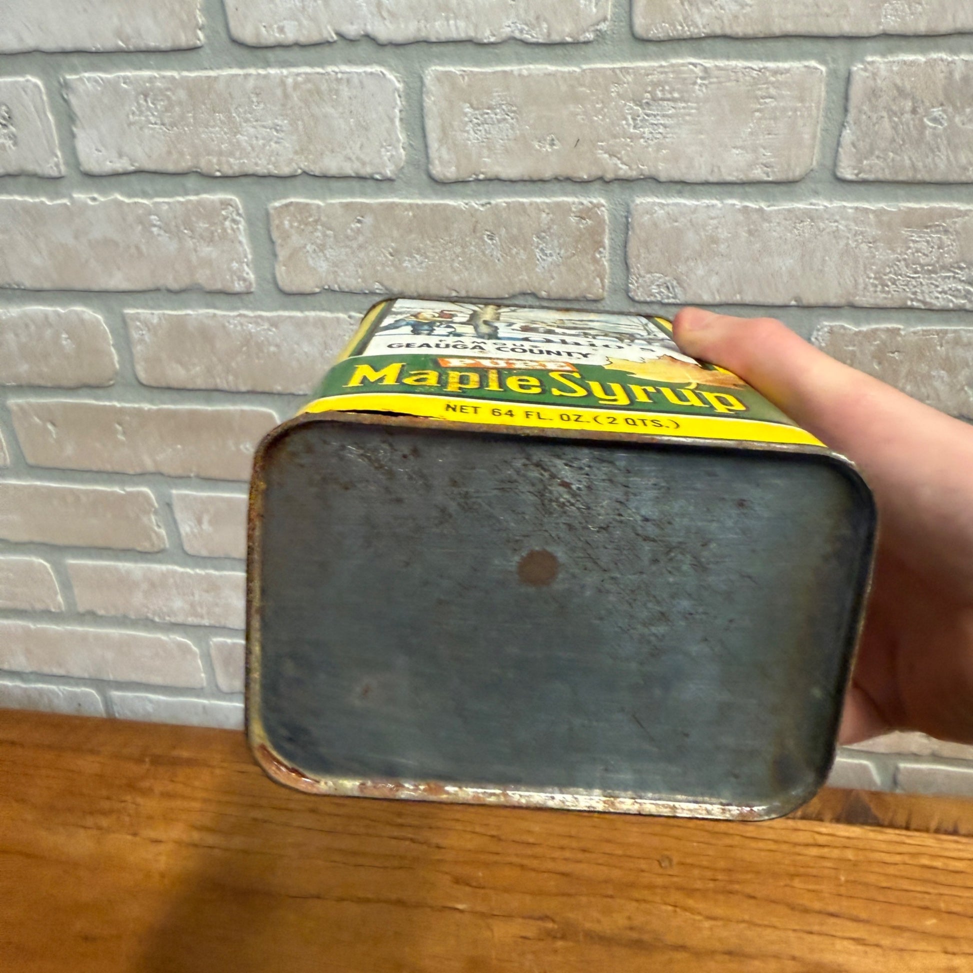 Vintage Ohio Geauga County Maple Syrup Tin 2 Quart Advertising Can