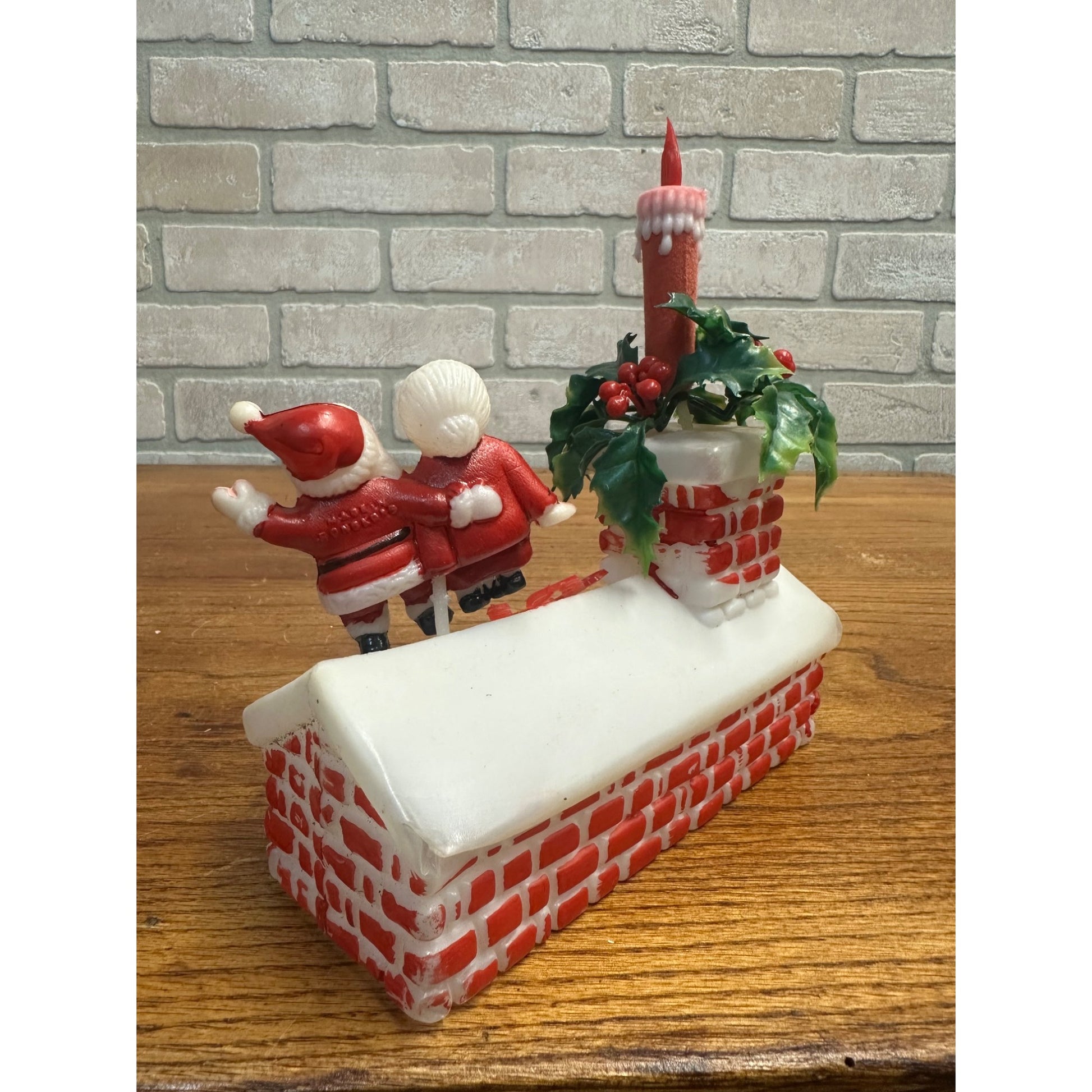 Vintage 1960s Santa & Mkrs Claus Roof Tabletop Blwo Mold Mid-Century Kitschy