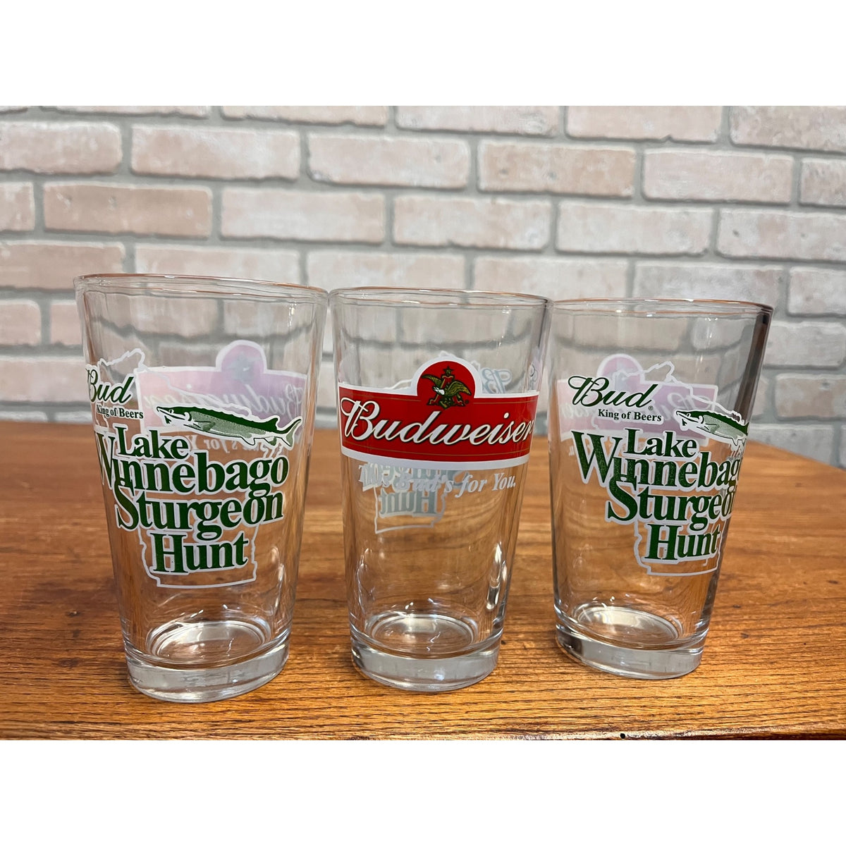 Budweiser Beer Bar Glasses Lot (3) Lake Winnebago Sturgeon Hunt Spearing Fishing